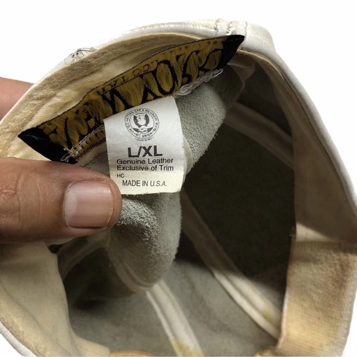 Vintage New York Hat Co. Beret Hat, White Leather Hats Caps Size ONE SIZE - 9 Thumbnail