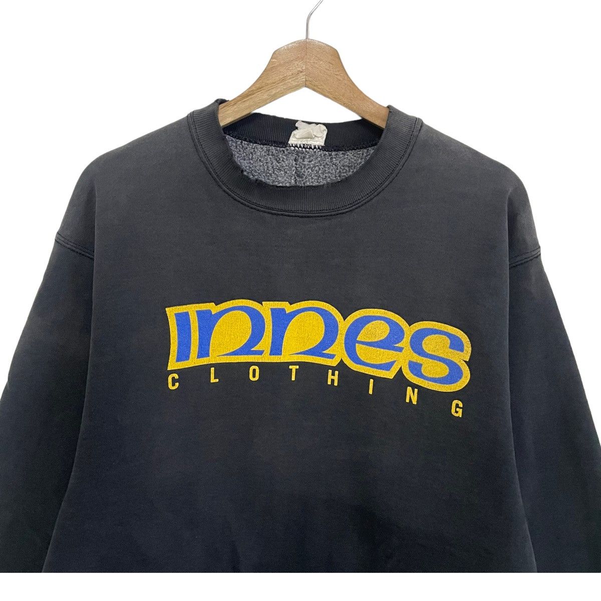 Rap Tees × Vintage 💥 90s INNES CLOTHING SUNFADED THRASHED SWEATSHIRT Size US M / EU 48-50 / 2 - 5 Thumbnail