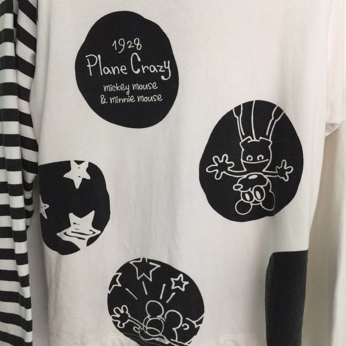 Disney Mickey Mouse Sweatshirt Hoodie Cartoon Network Size US L / EU 52-54 / 3 - 7 Thumbnail