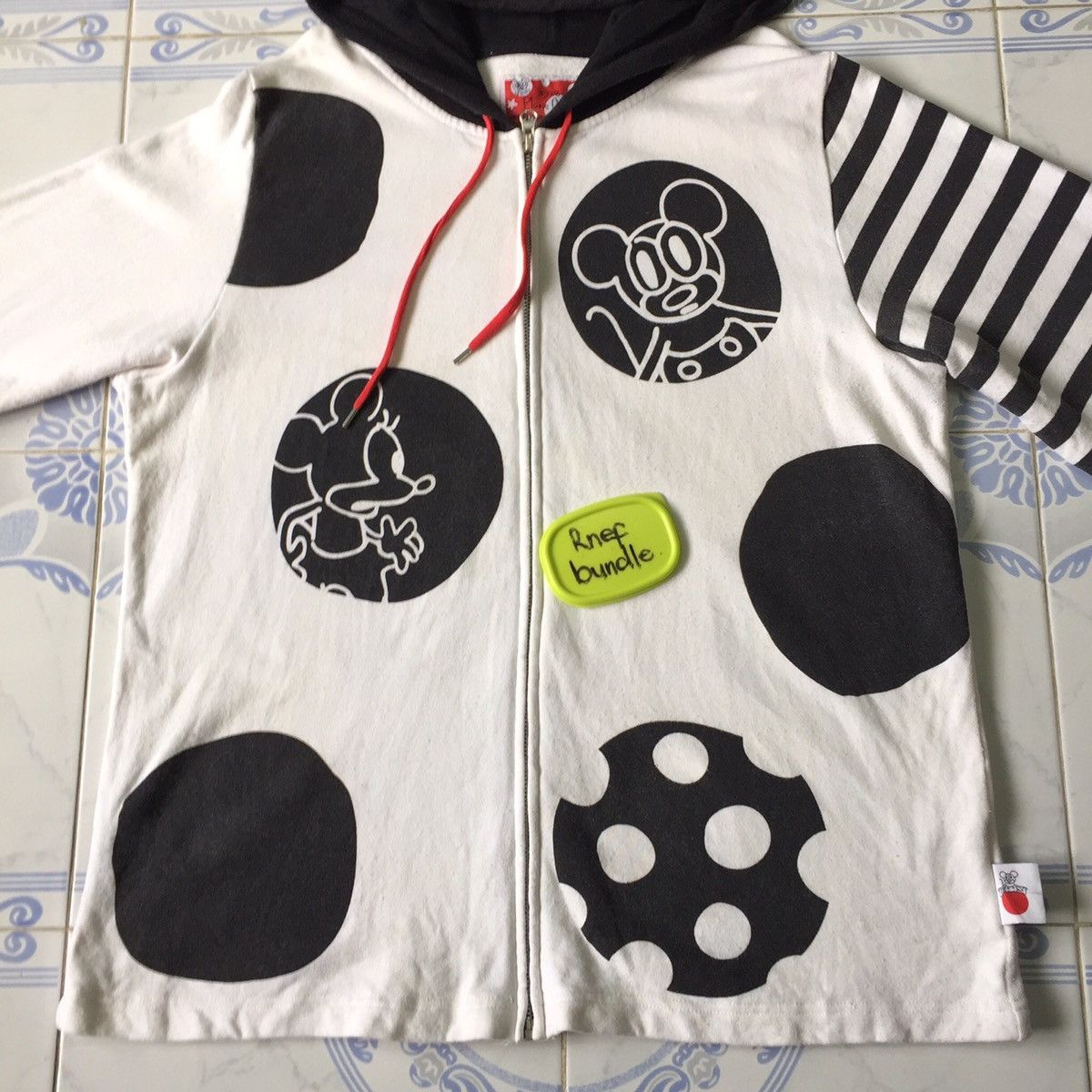 Disney Mickey Mouse Sweatshirt Hoodie Cartoon Network Size US L / EU 52-54 / 3 - 18 Thumbnail