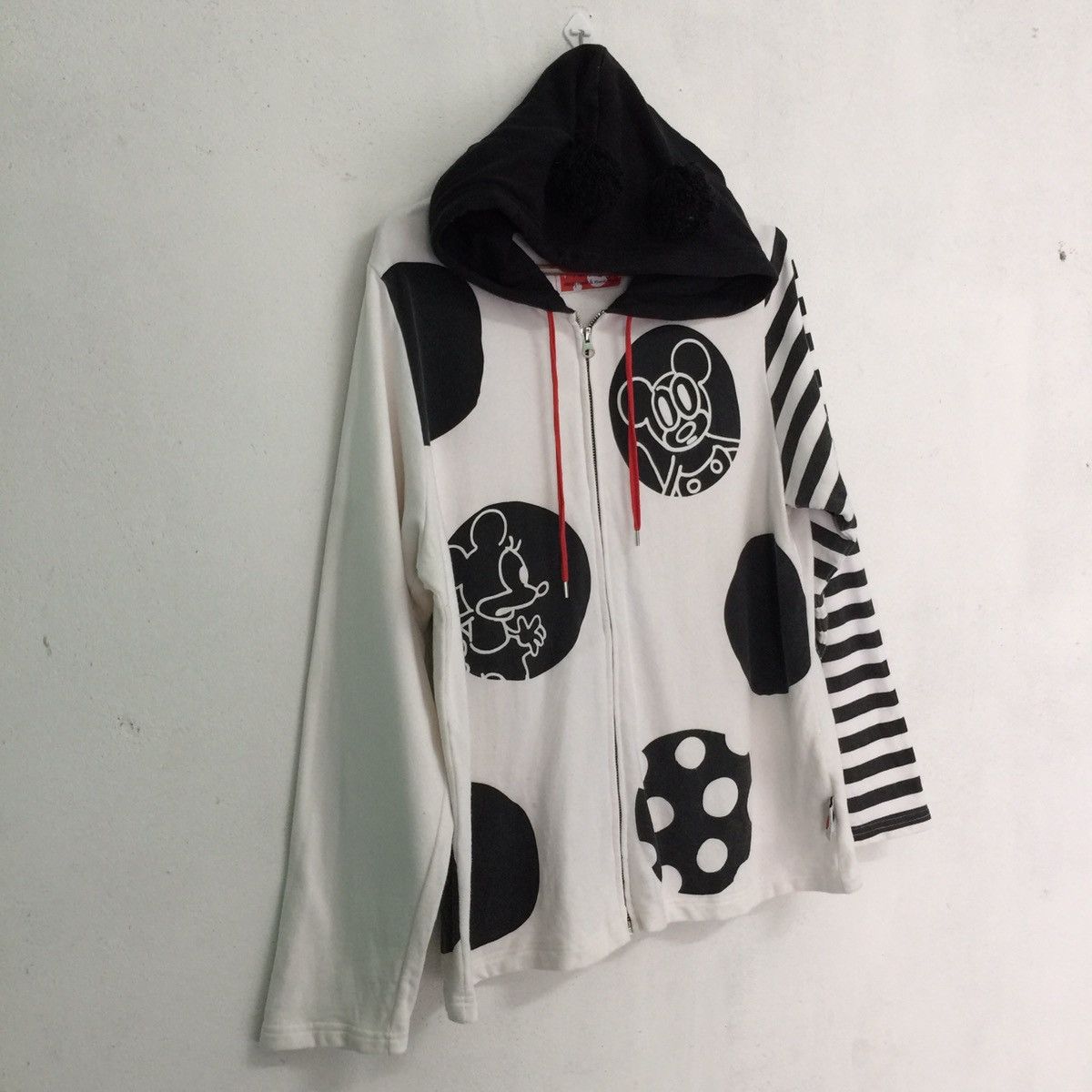 Disney Mickey Mouse Sweatshirt Hoodie Cartoon Network Size US L / EU 52-54 / 3 - 4 Thumbnail