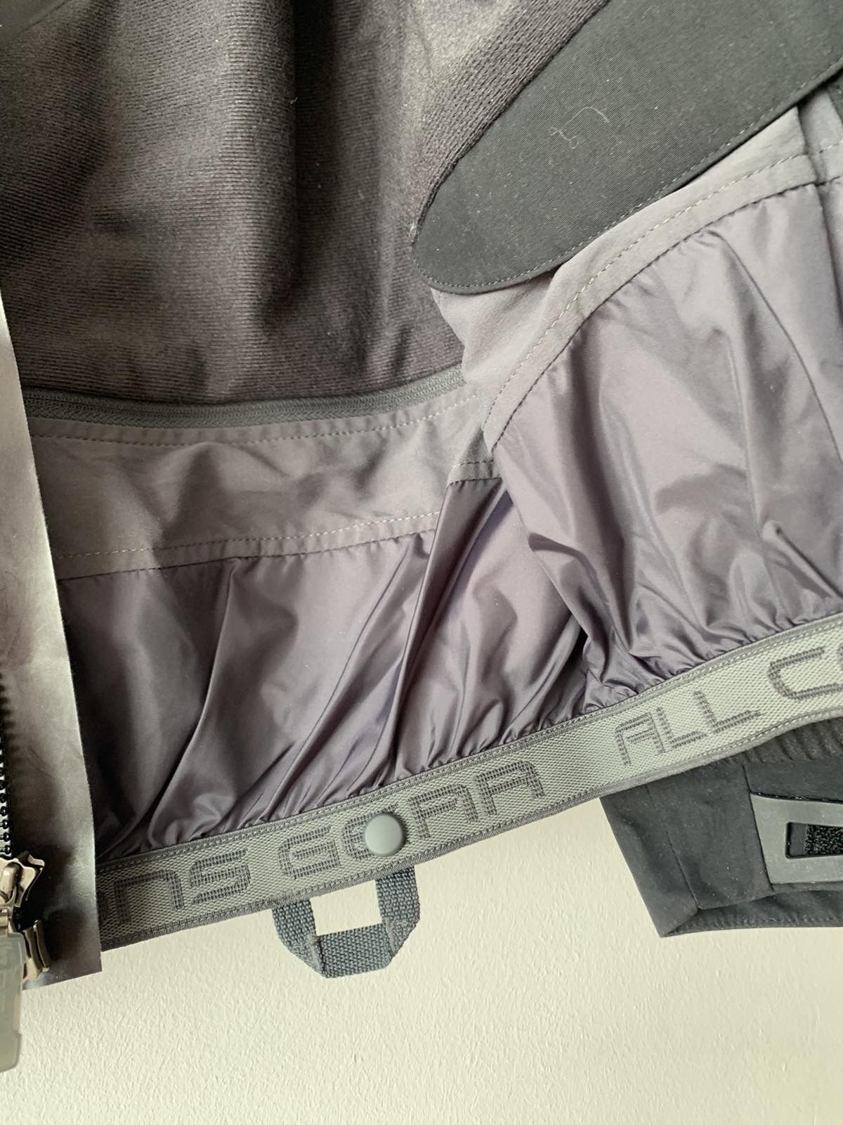 Nike ACG Nike ACG Gore-Tex Inflatable Jacket Fall 2005 Size US S / EU 44-46 / 1 - 11 Thumbnail