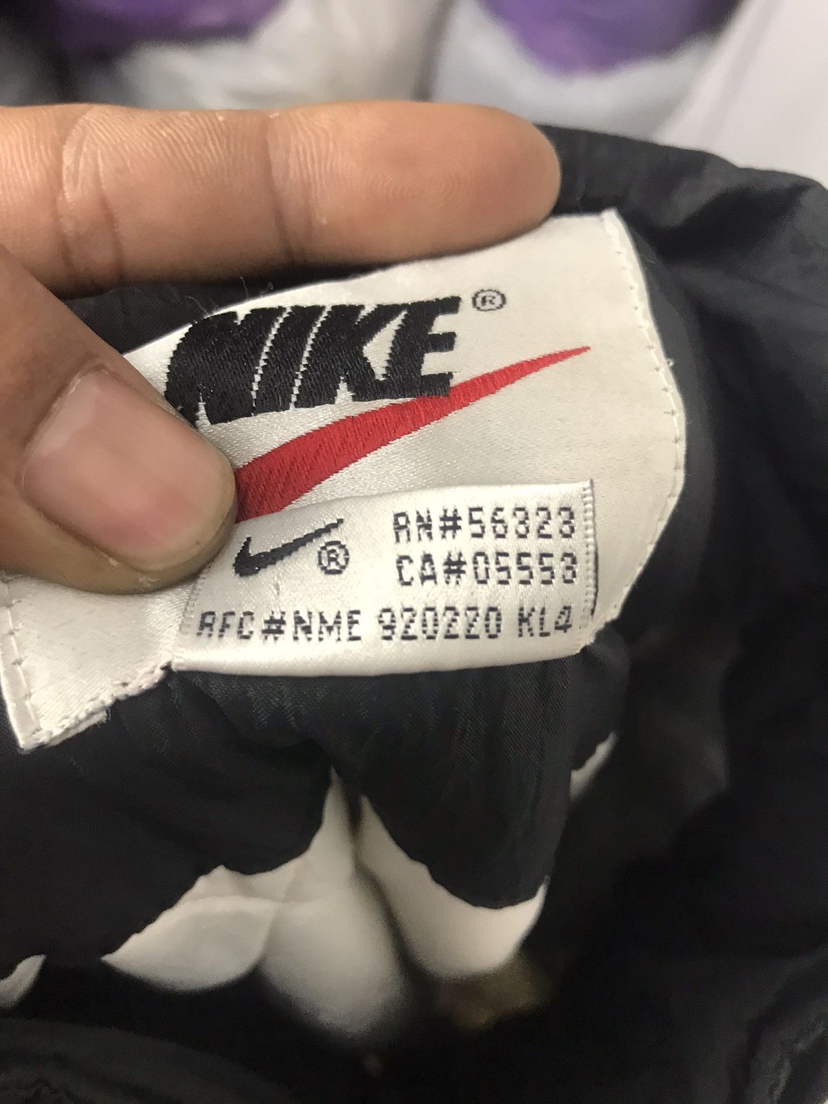 Nike × Vintage Vintage nike swoosh zipper jacket Size US XL / EU 56 / 4 - 4 Thumbnail