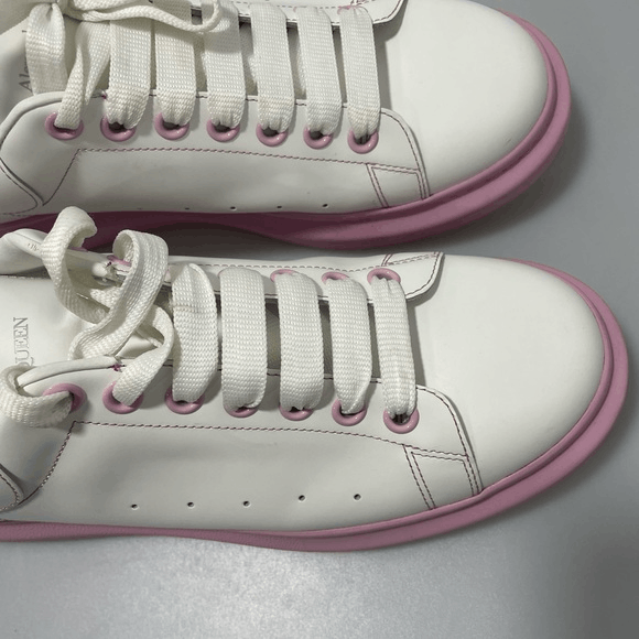 Alexander McQueen Alexander McQueen Larry Oversized Platform Sneakers Men’s EU Size US 11 / EU 44 - 8 Thumbnail