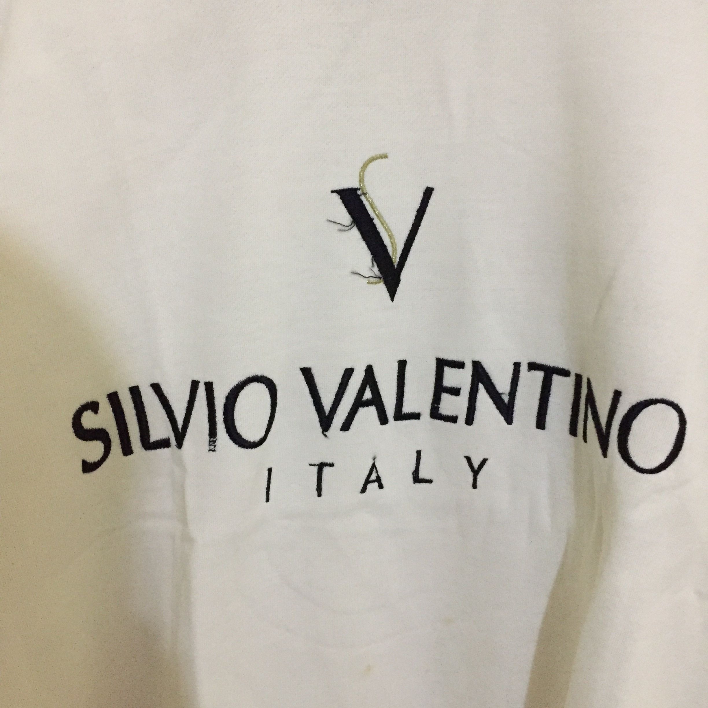 Vintage Vintage Silvio Valentino 90s embroidery sweatshirt Size US L / EU 52-54 / 3 - 1 Thumbnail