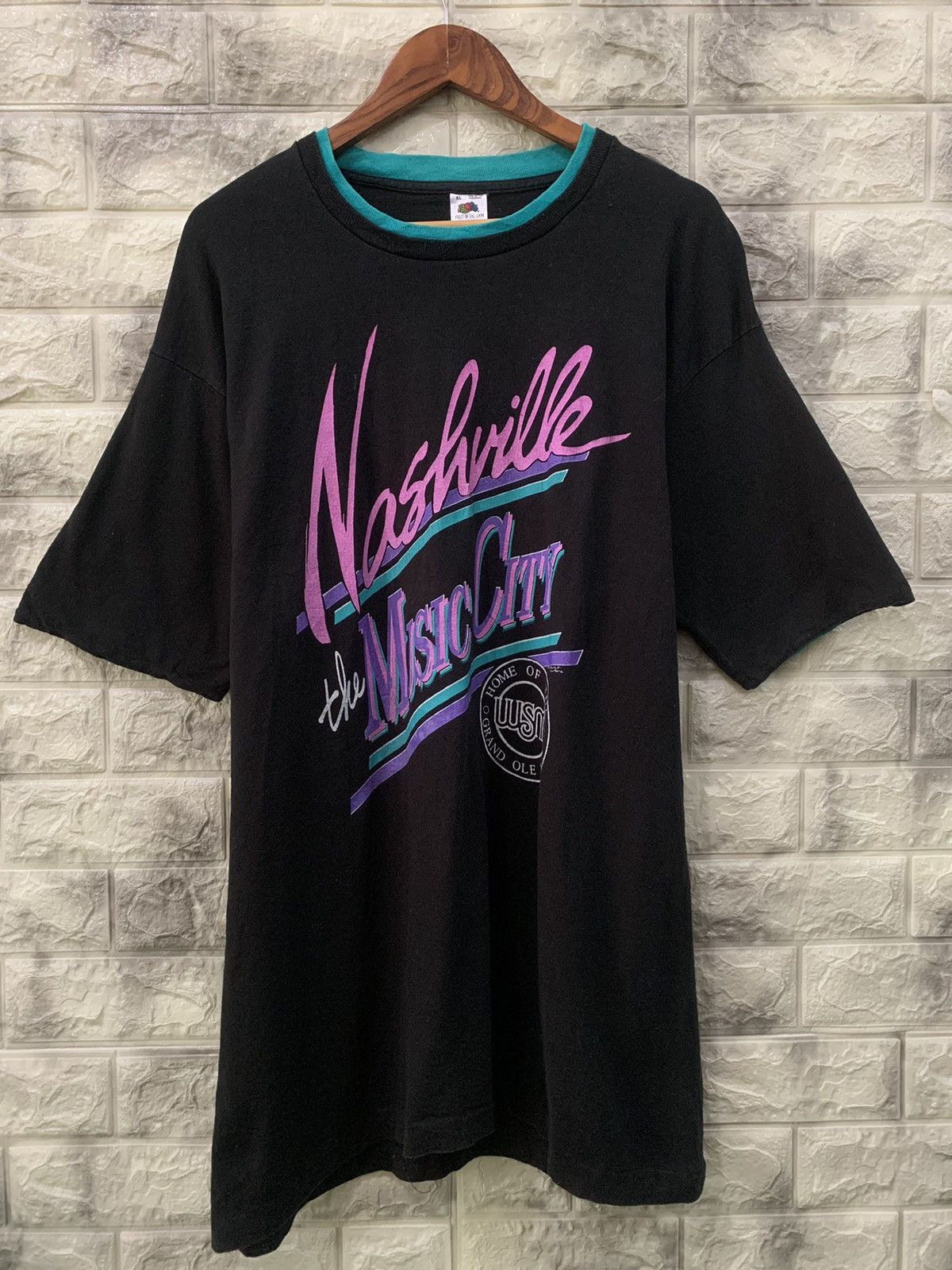 image of Made In USA Vintage 80’S Nashville The Music City Tee in Black, Men's (Size XL)