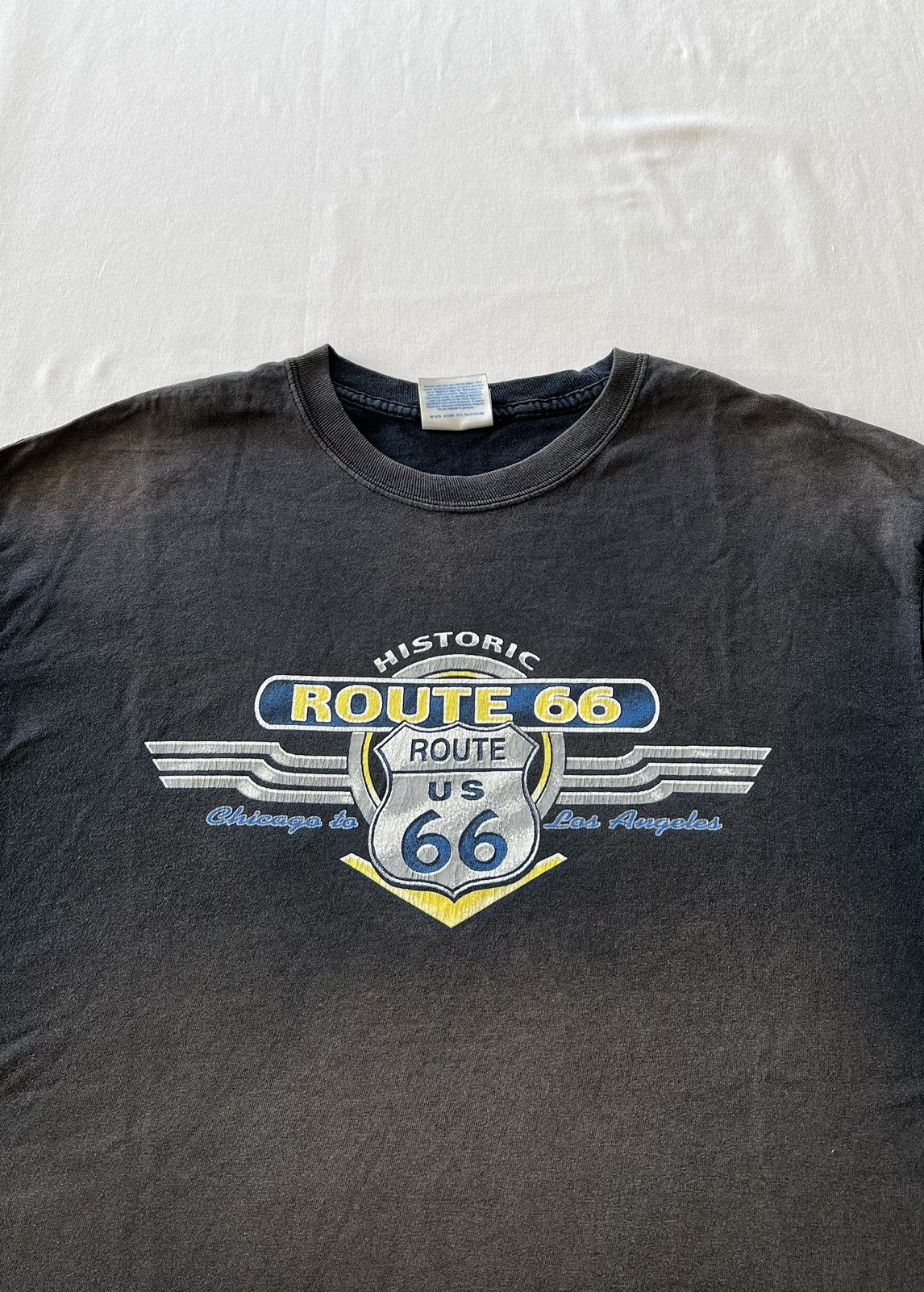Band Tees Vintage 2000s Route 66 Historic Chicago to LA Sun Faded Tee Size US L / EU 52-54 / 3 - 4 Thumbnail
