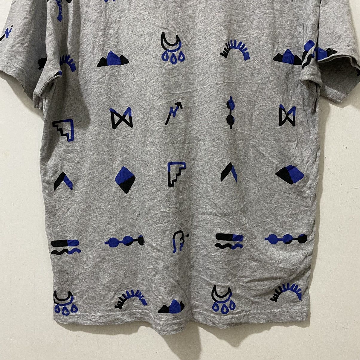Kenzo Kenzo x Art Size US L / EU 52-54 / 3 - 7 Thumbnail