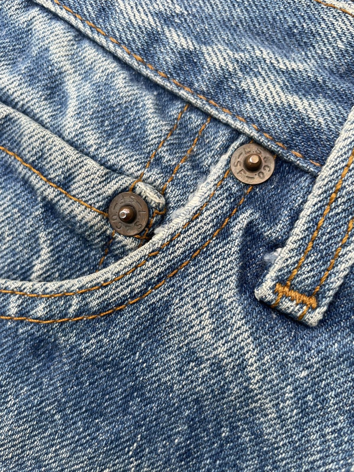 Levi's Vintage Levi’s 501 e 1985 Aging Stone Wash Distressed Size US 28 / EU 44 - 22 Thumbnail