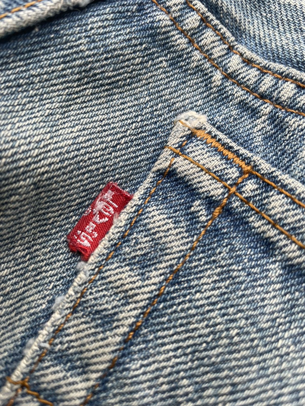 Levi's Vintage Levi’s 501 e 1985 Aging Stone Wash Distressed Size US 28 / EU 44 - 16 Thumbnail