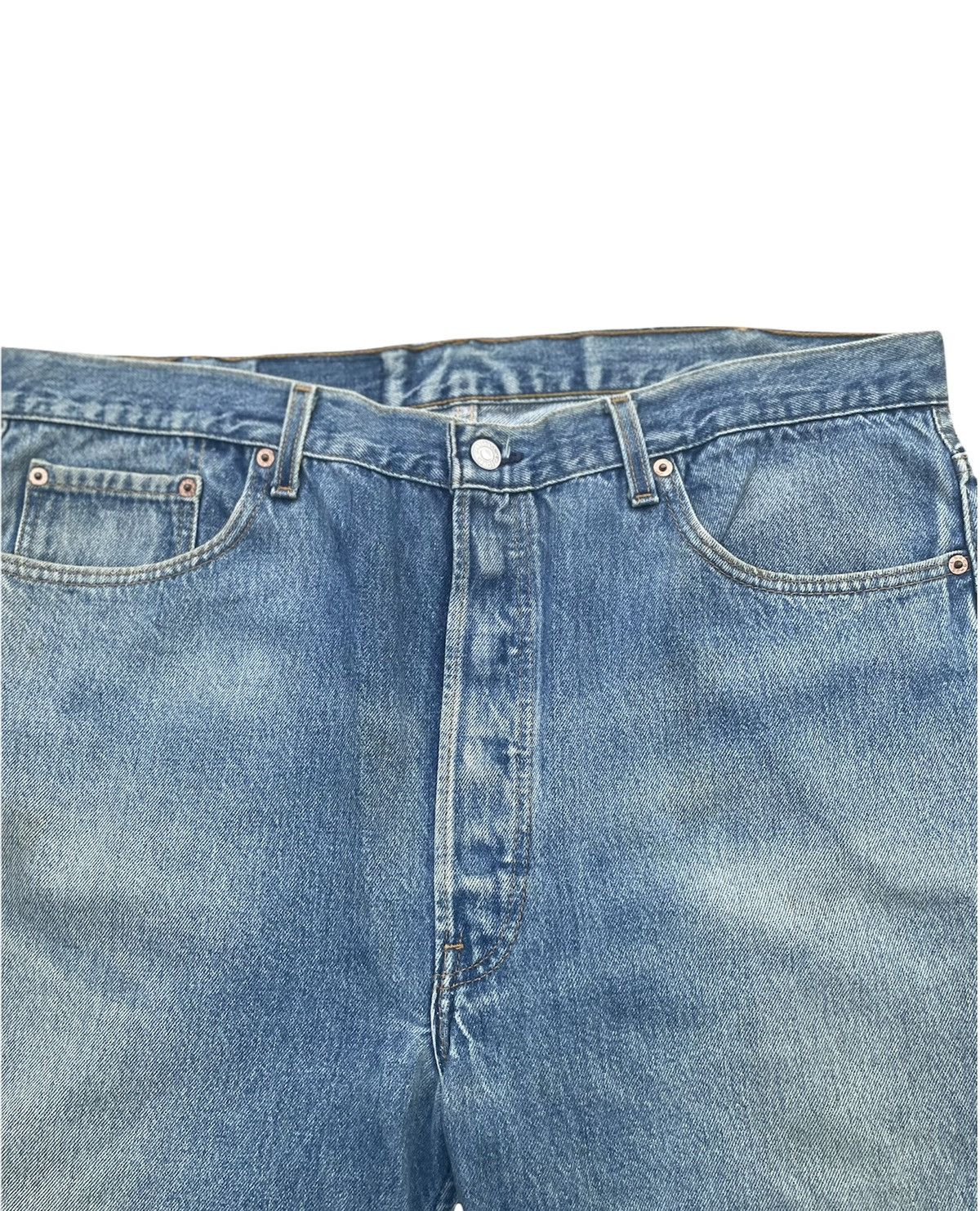 Levi's Vintage Levis 501 Single R 1995 USA Aging Faded Wash Denim Size US 39 - 6 Thumbnail