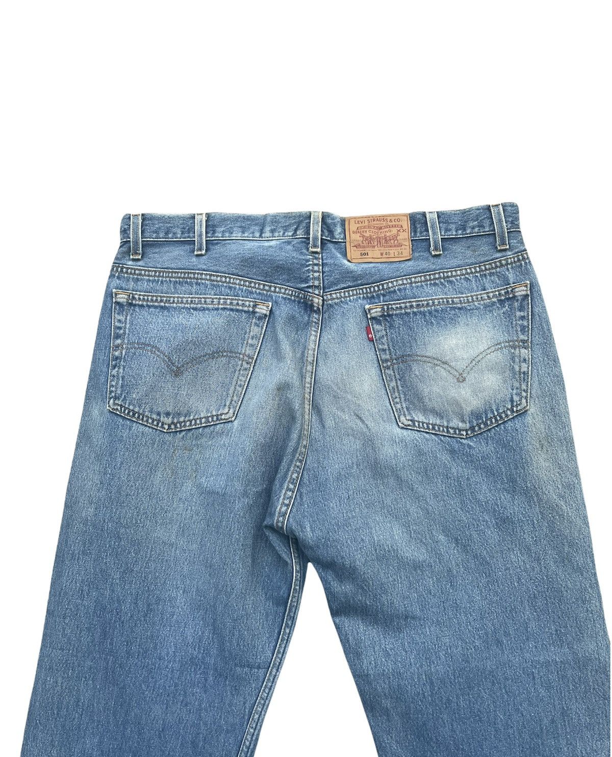 Levi's Vintage Levis 501 Single R 1995 USA Aging Faded Wash Denim Size US 39 - 8 Thumbnail