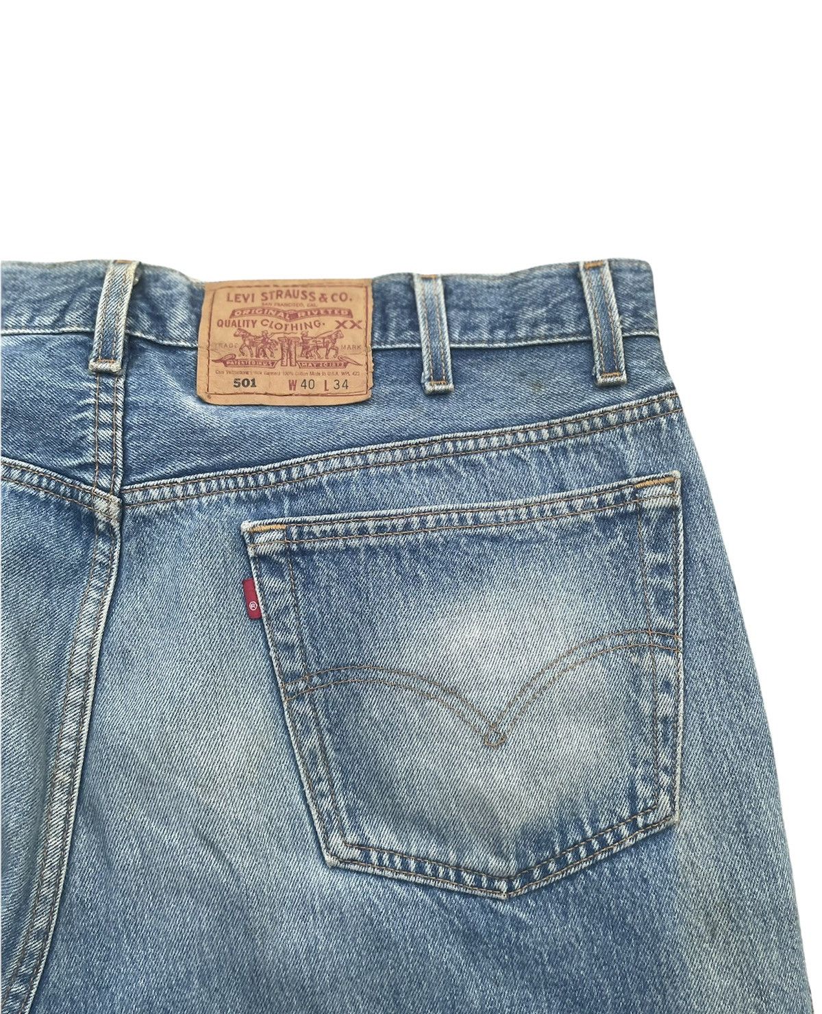 Levi's Vintage Levis 501 Single R 1995 USA Aging Faded Wash Denim Size US 39 - 9 Thumbnail