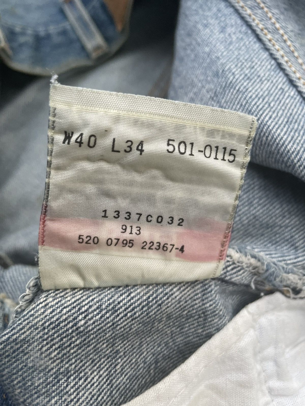 Levi's Vintage Levis 501 Single R 1995 USA Aging Faded Wash Denim Size US 39 - 12 Thumbnail