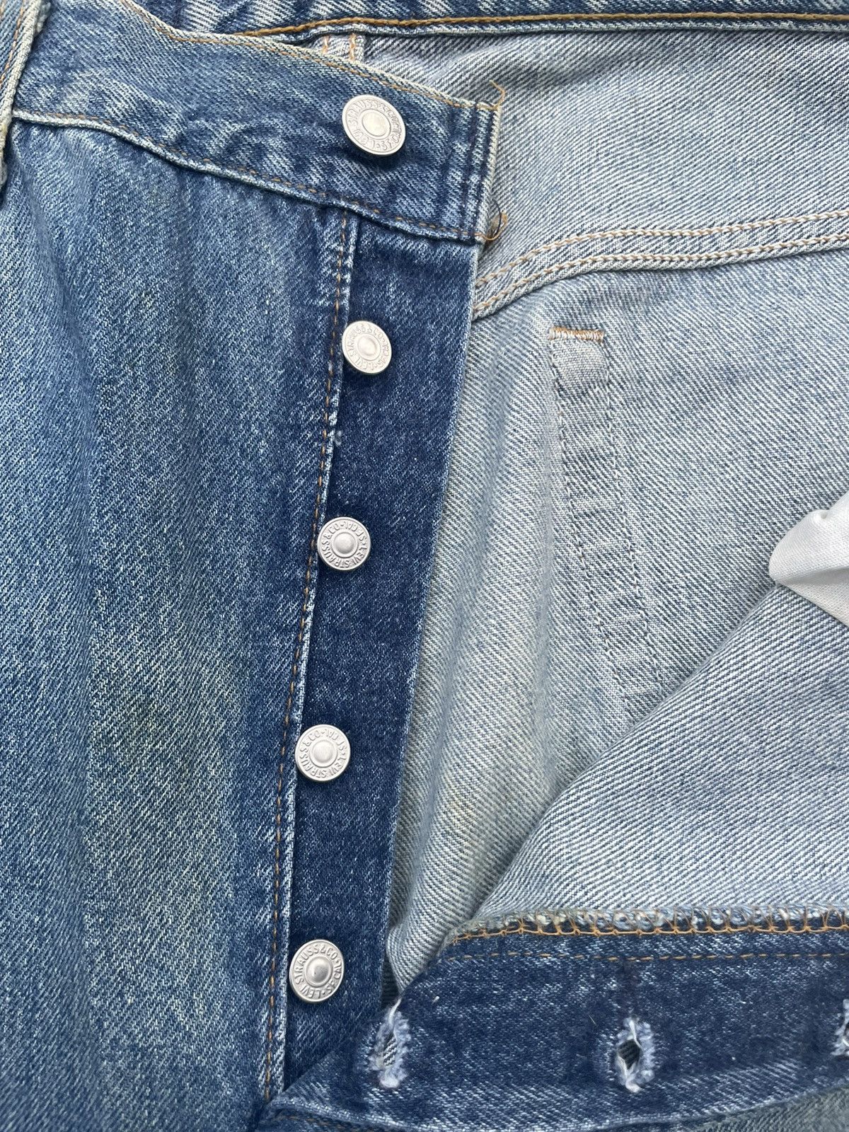 Levi's Vintage Levis 501 Single R 1995 USA Aging Faded Wash Denim Size US 39 - 18 Thumbnail