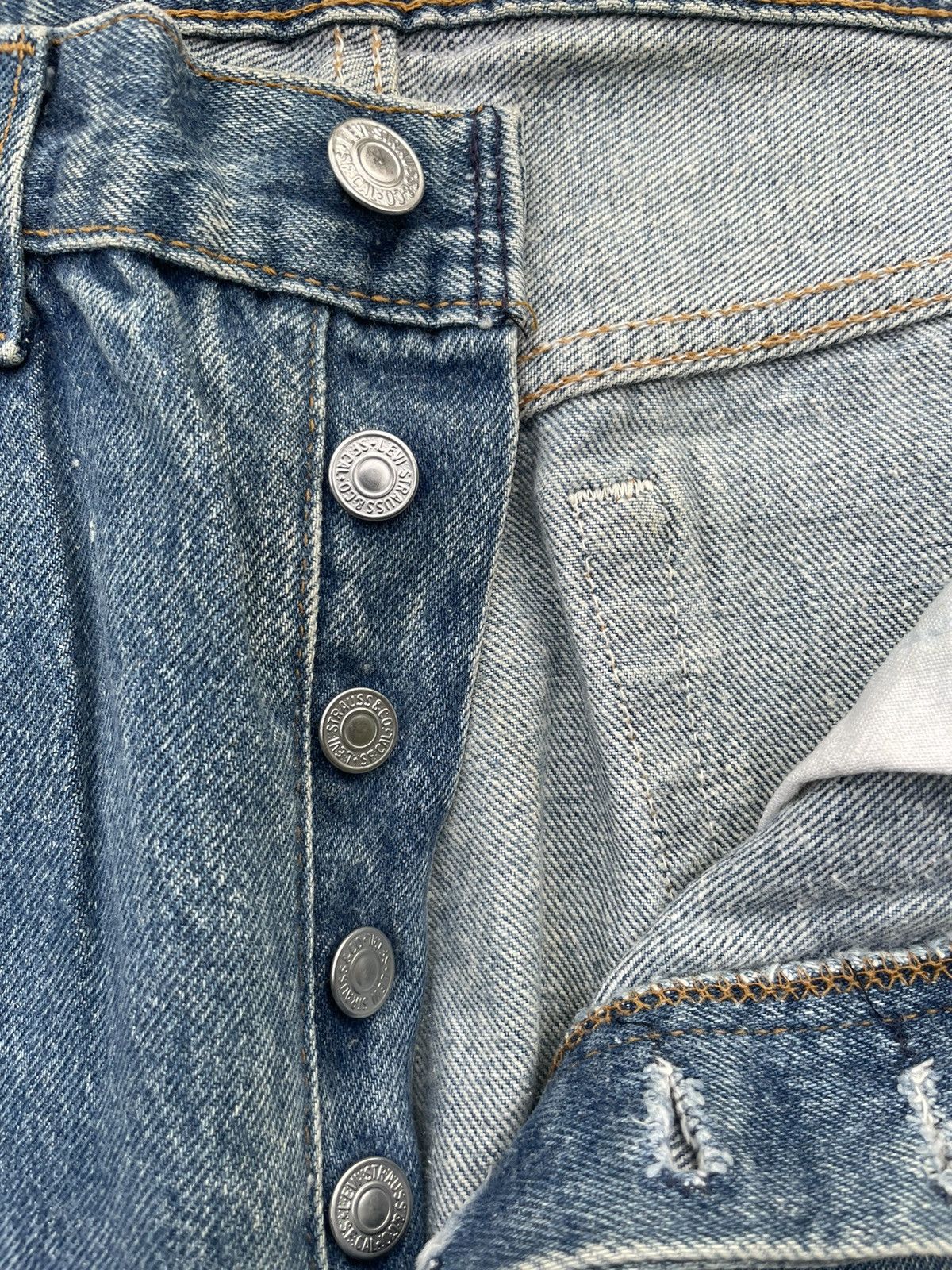 Levi's Vintage Levis 501XX USA 1987 Aging Faded Wash Size US 32 / EU 48 - 19 Thumbnail