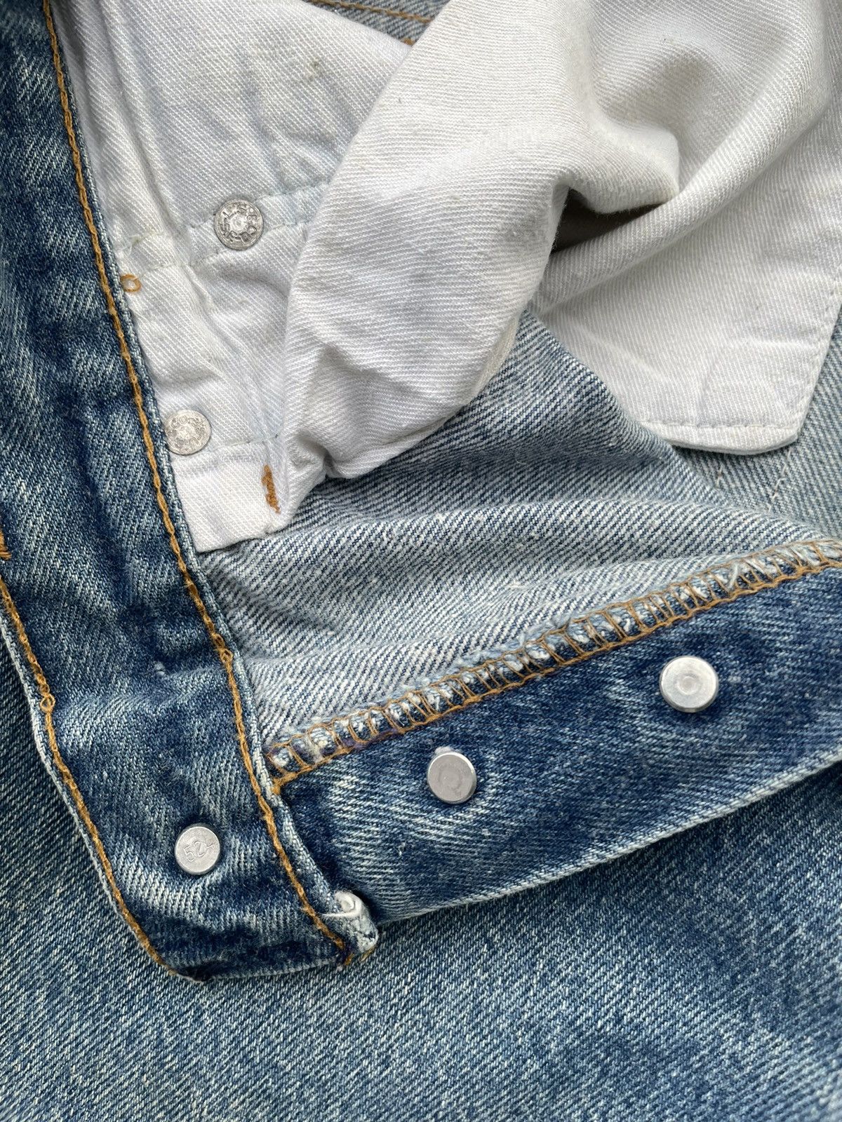 Levi's Vintage Levis 501XX USA 1987 Aging Faded Wash Size US 32 / EU 48 - 15 Thumbnail