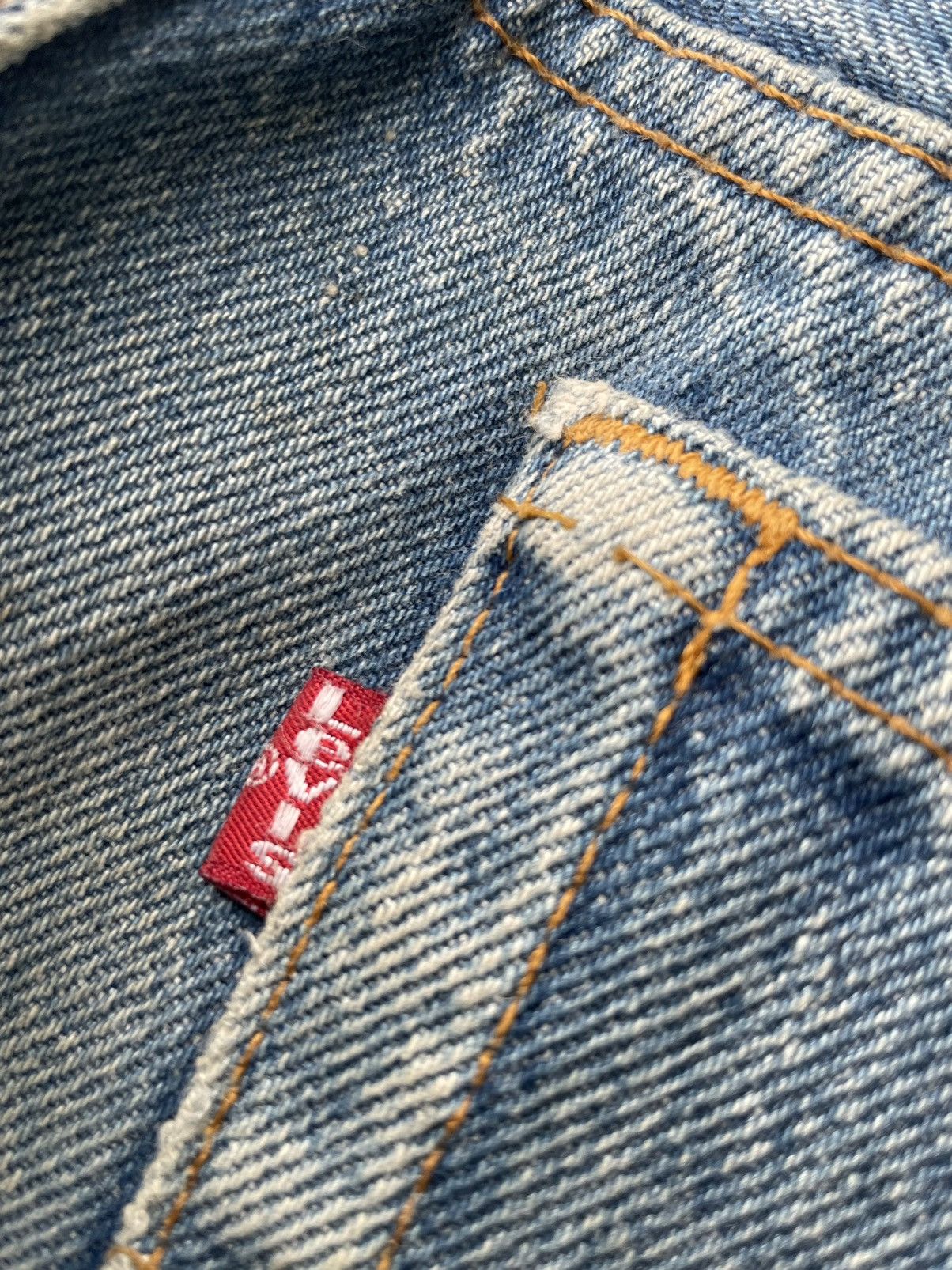 Levi's Vintage Levis 501XX USA 1987 Aging Faded Wash Size US 32 / EU 48 - 13 Thumbnail