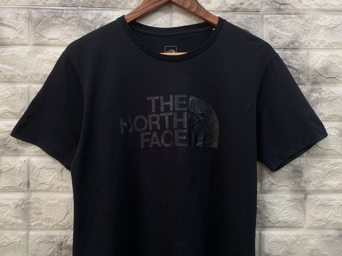 The North Face TNF Black Logo Tee Size US L / EU 52-54 / 3 - 3 Thumbnail