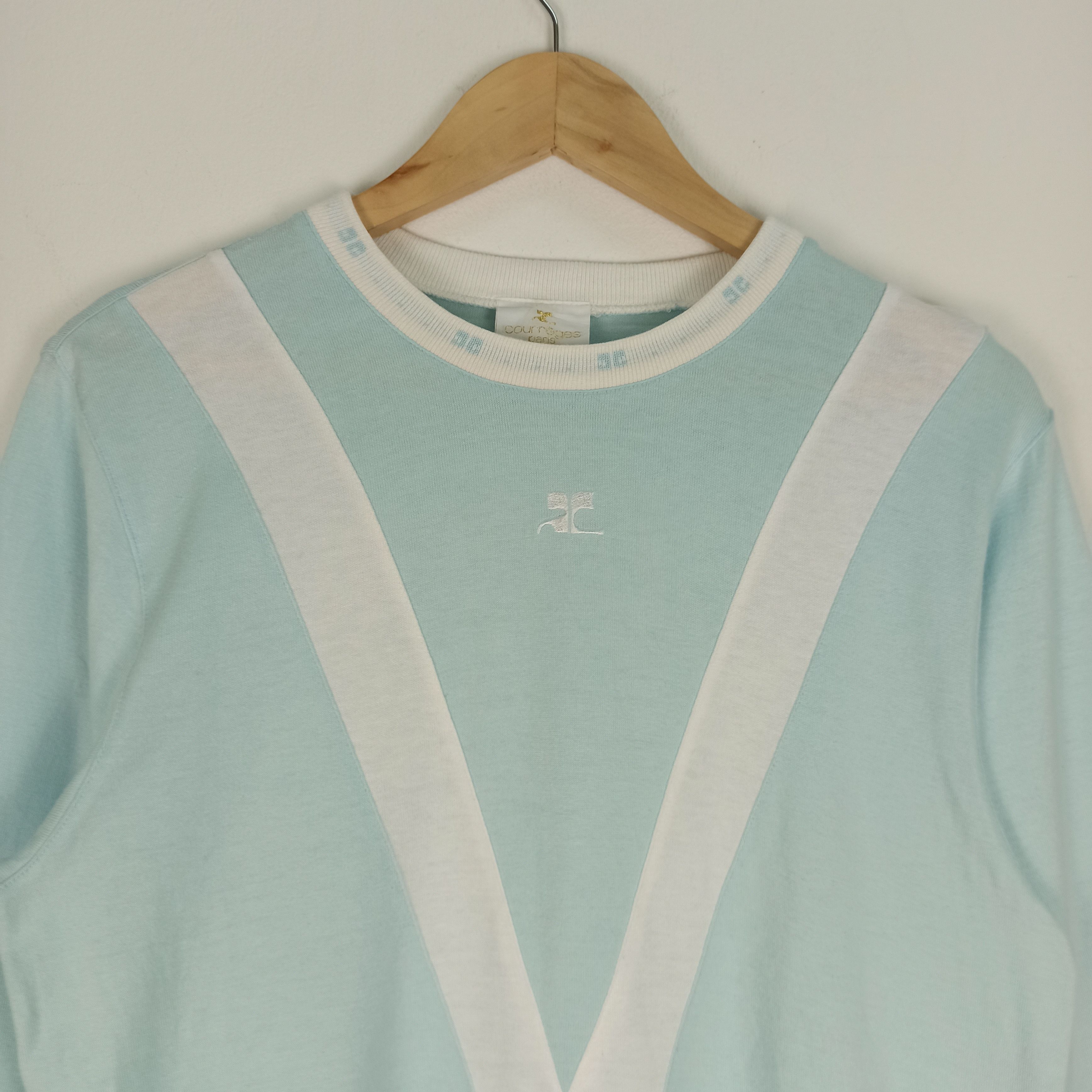 Courreges Vintage Courreges Paris Sweatshirt Small Logo Size US M / EU 48-50 / 2 - 2 Thumbnail