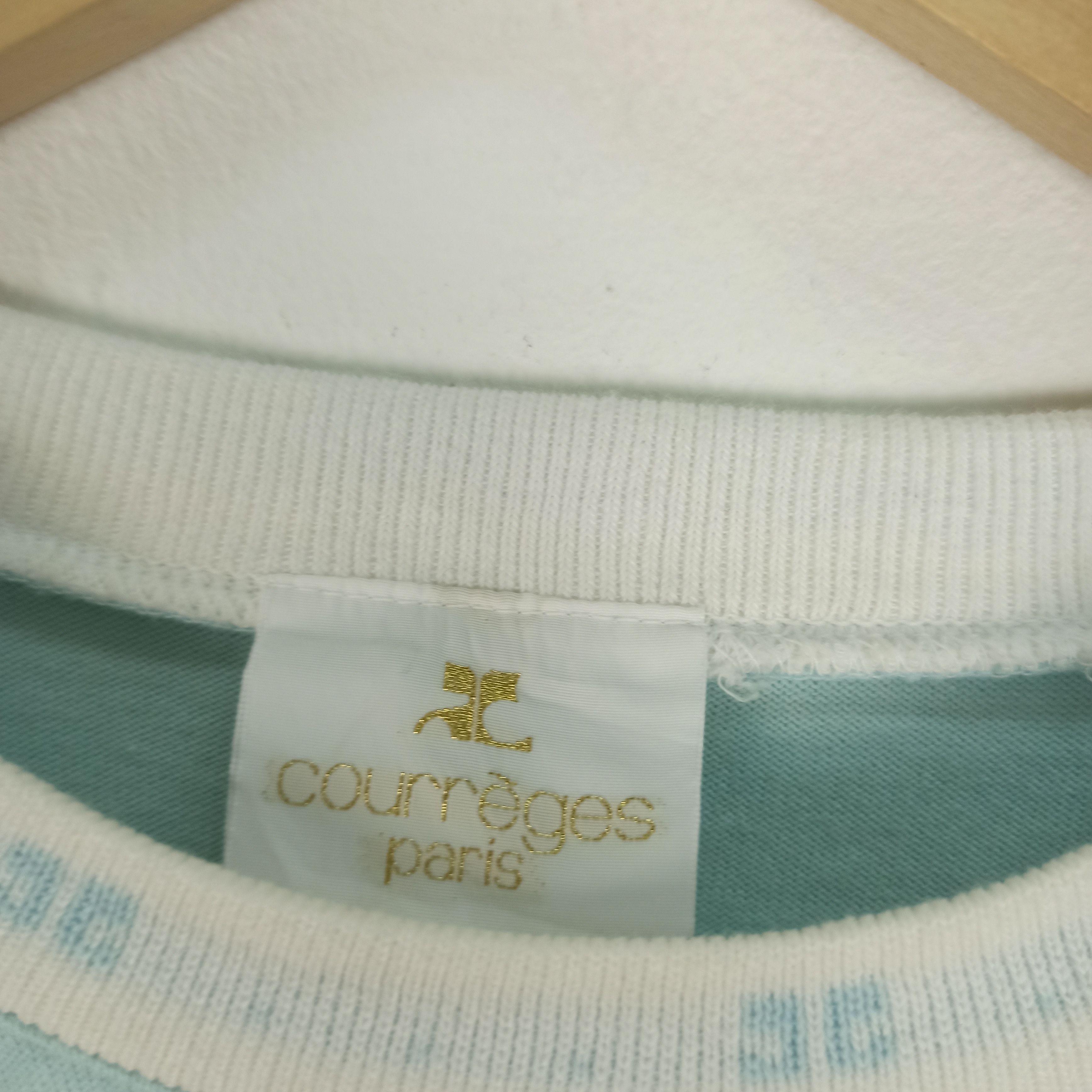 Courreges Vintage Courreges Paris Sweatshirt Small Logo Size US M / EU 48-50 / 2 - 6 Thumbnail