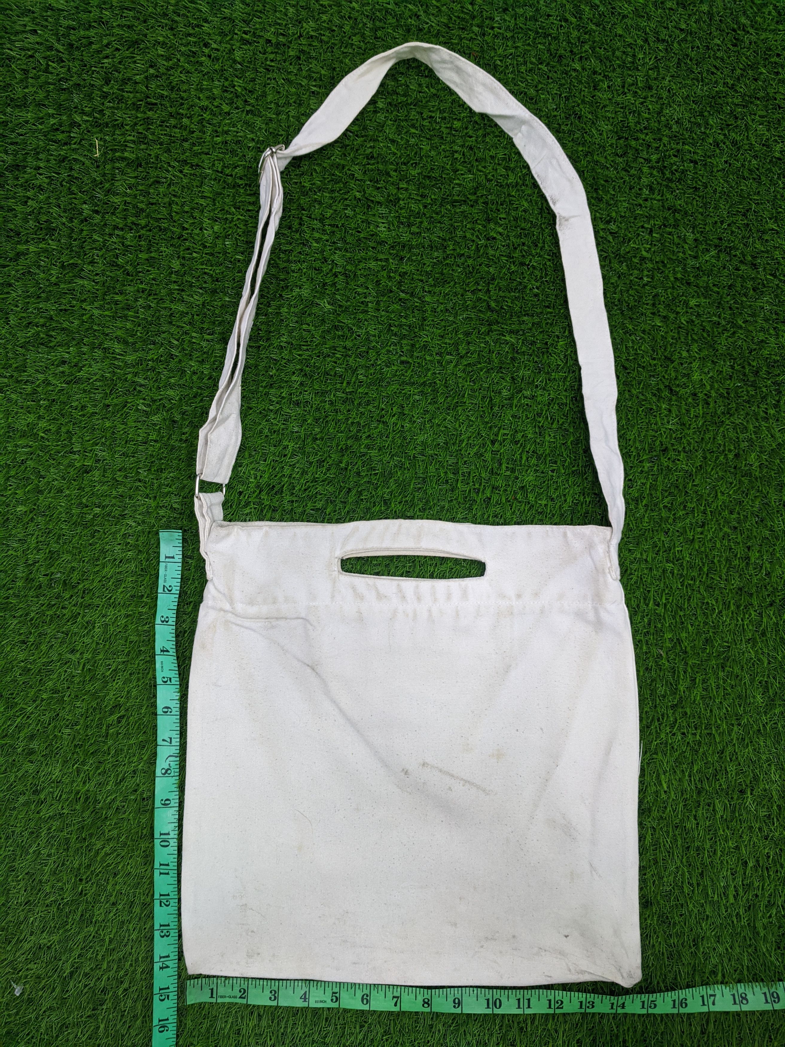 Japanese Brand Japanese Style Crossbody Bag Tour Size ONE SIZE - 4 Thumbnail