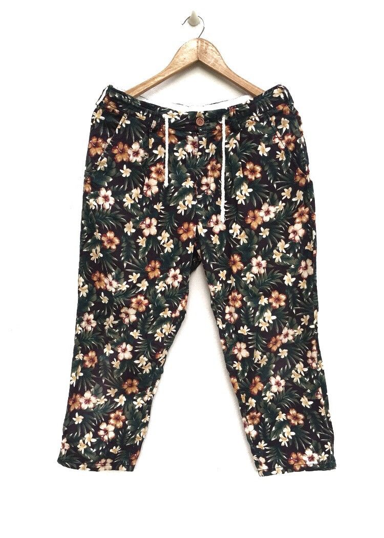 HARE Hare 🇯🇵 Beautiful Multicolour Floral Motif Pants Size US 30 / EU 46 - 1 Thumbnail