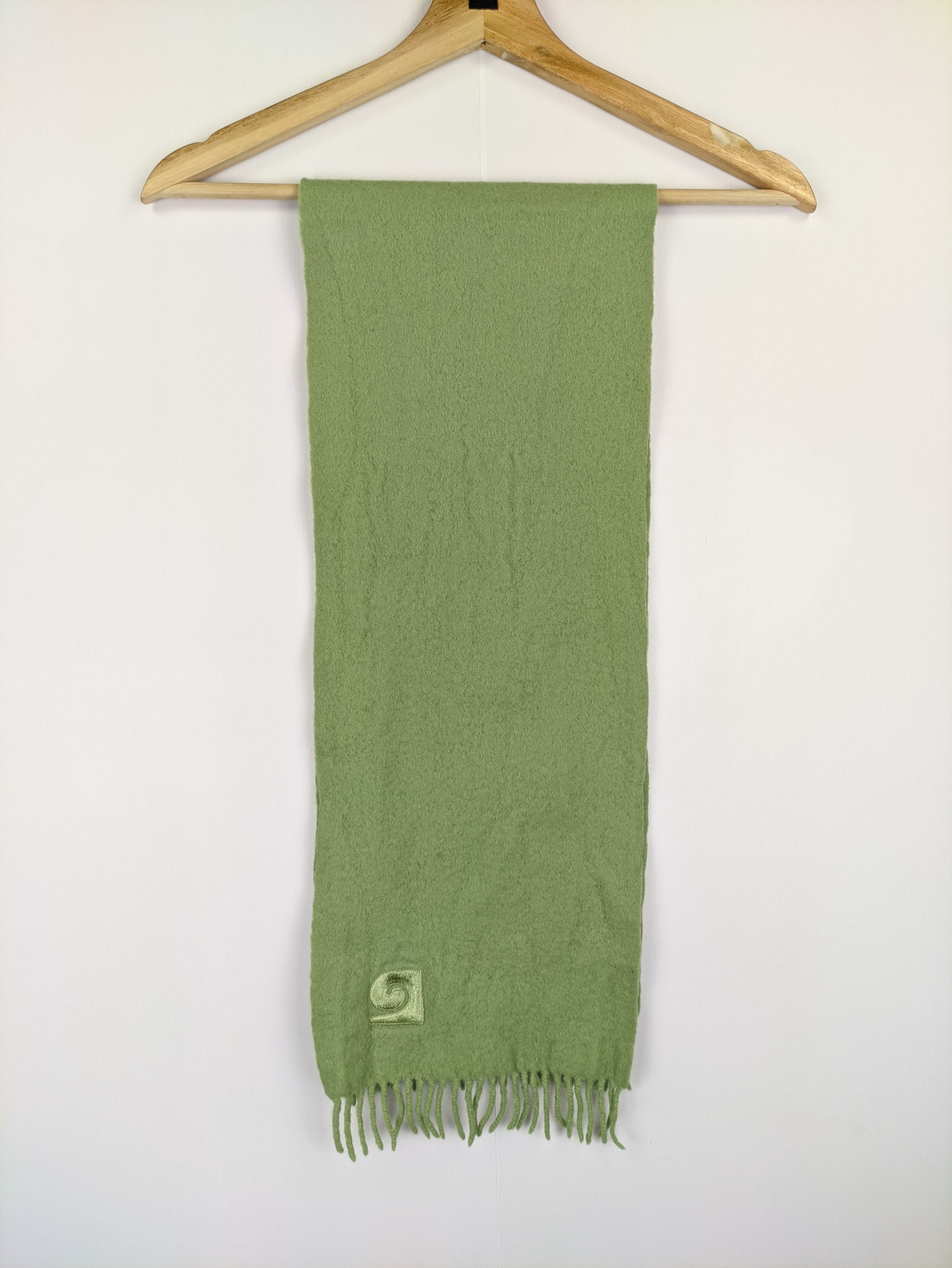 Pierre Cardin × Vintage Steals🔥Scarf Muffler Pierre Cardin Plain Green Size ONE SIZE - 1 Thumbnail