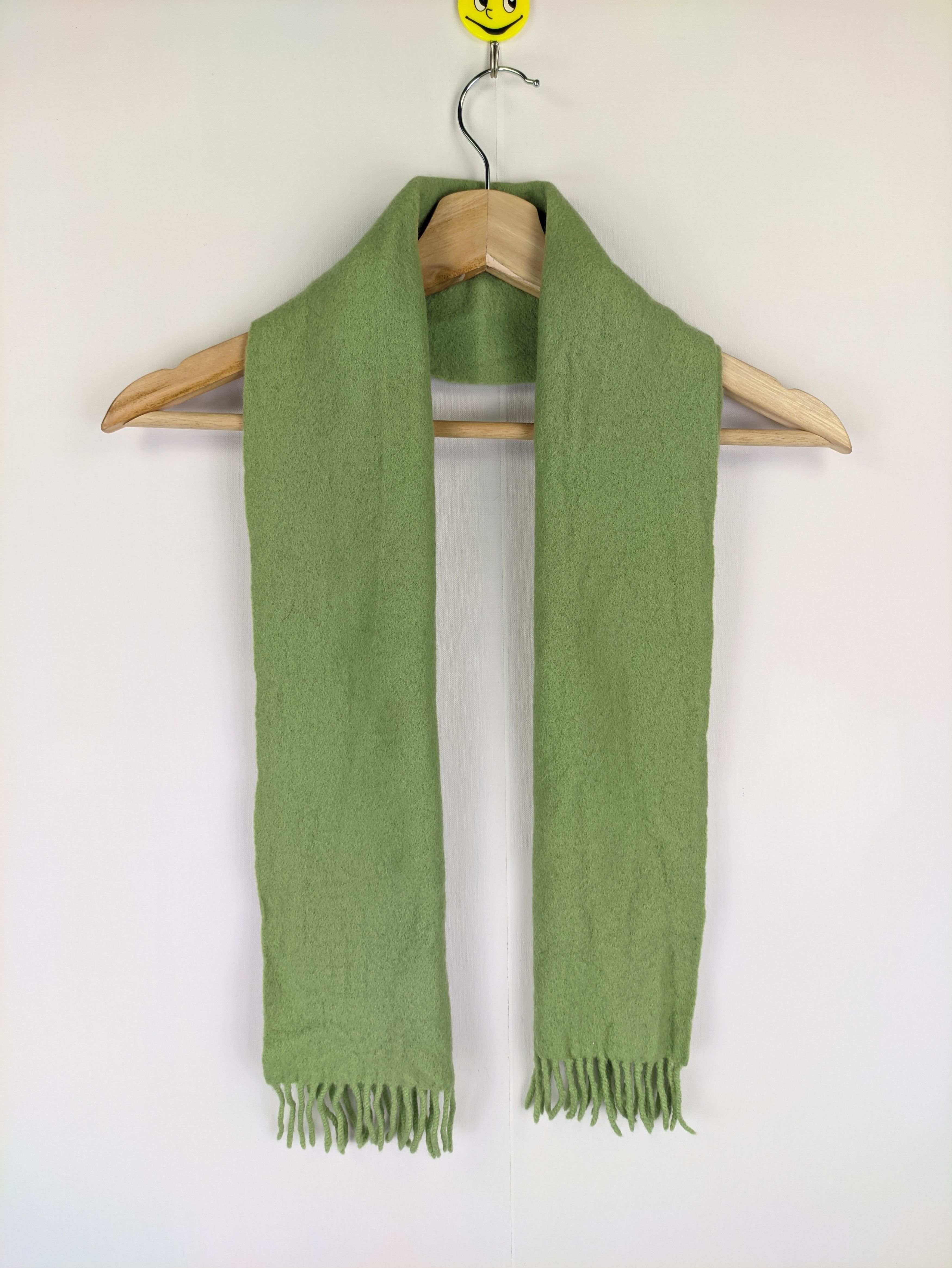 Pierre Cardin × Vintage Steals🔥Scarf Muffler Pierre Cardin Plain Green Size ONE SIZE - 4 Thumbnail