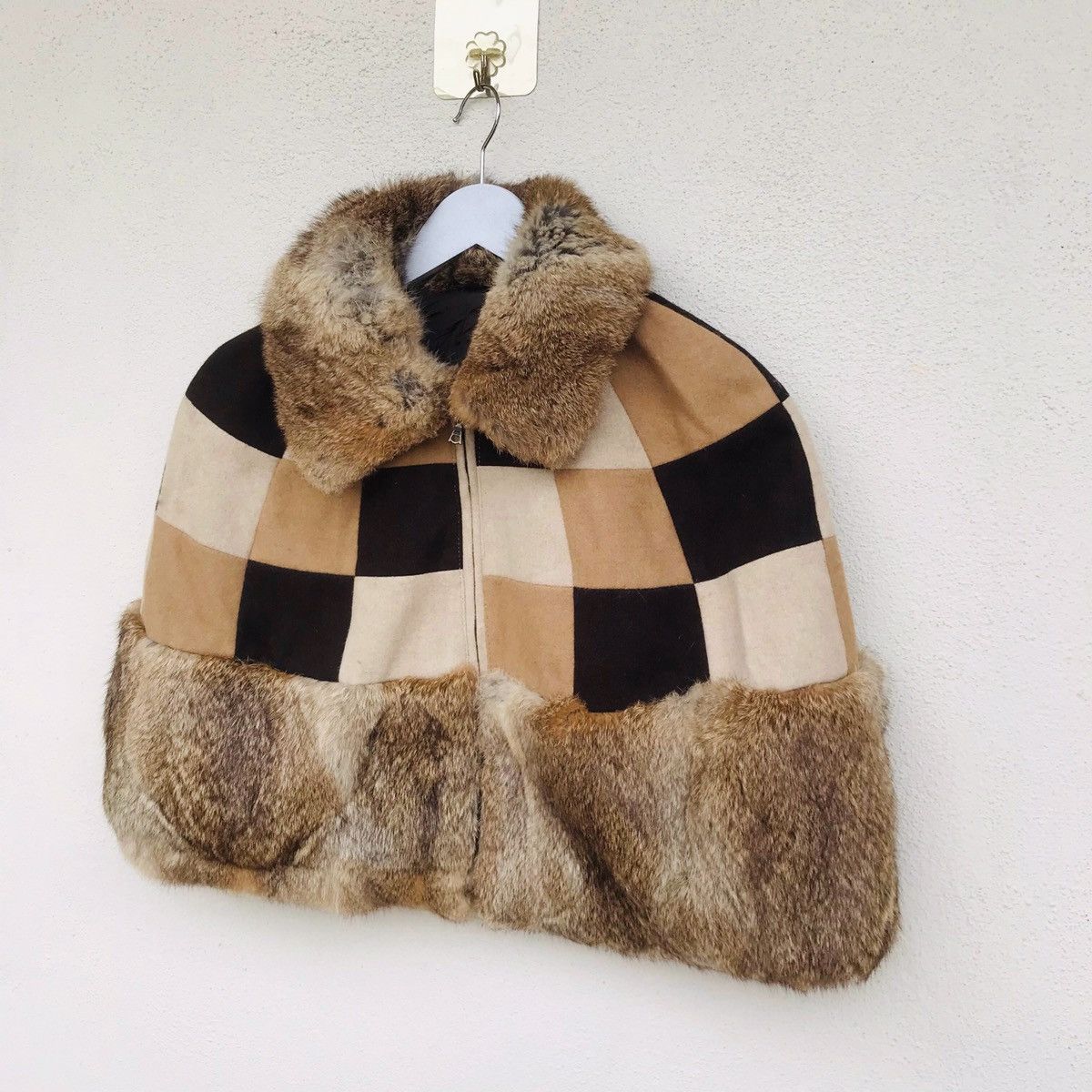 Other Cape & Cloak multi tone fur jacket riri zipper cropped Size S / US 4 / IT 40 - 3 Thumbnail
