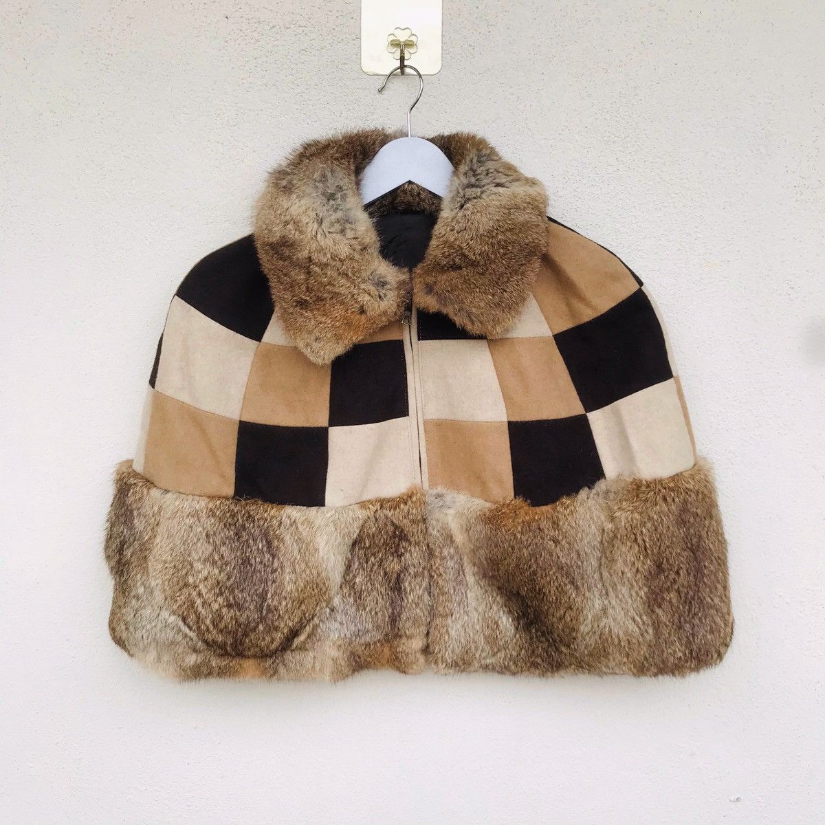 image of Italian Designers Cape & Cloak Multi Tone Fur Jacket Riri Zipper Cropped, Women's (Size Medium)