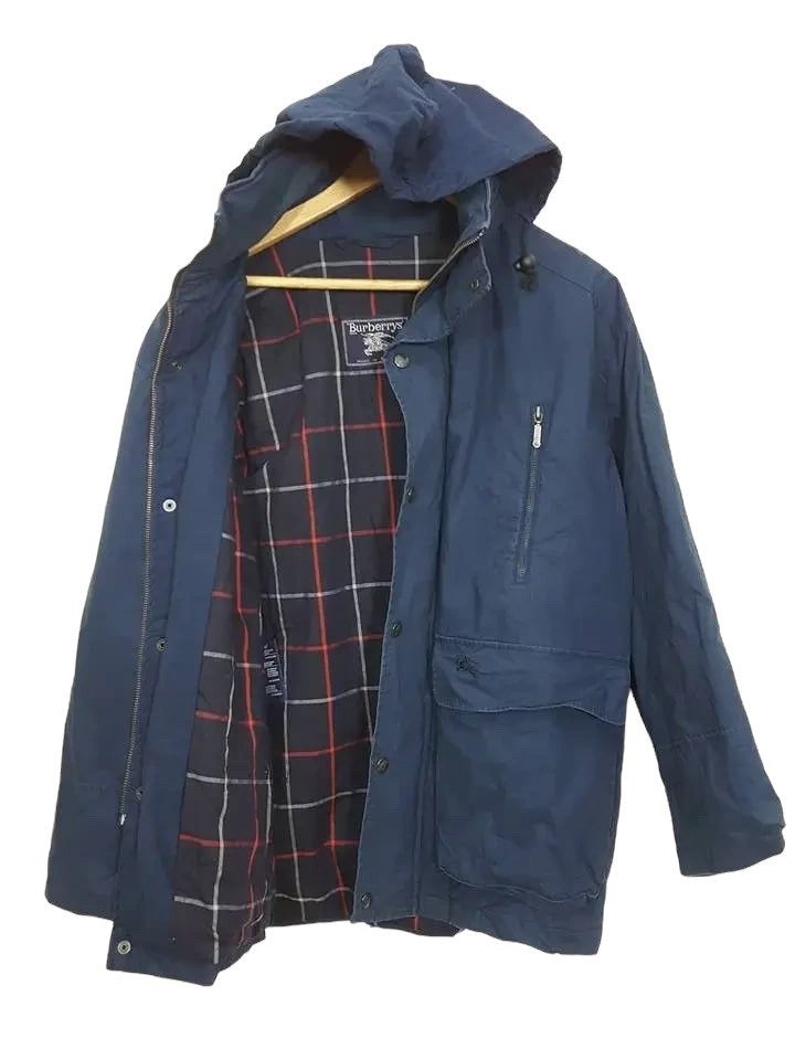 Burberry MADE IN ENGLAND Quilted Plaid Lining Hooded Jacket Size US L / EU 52-54 / 3 - 1 Thumbnail