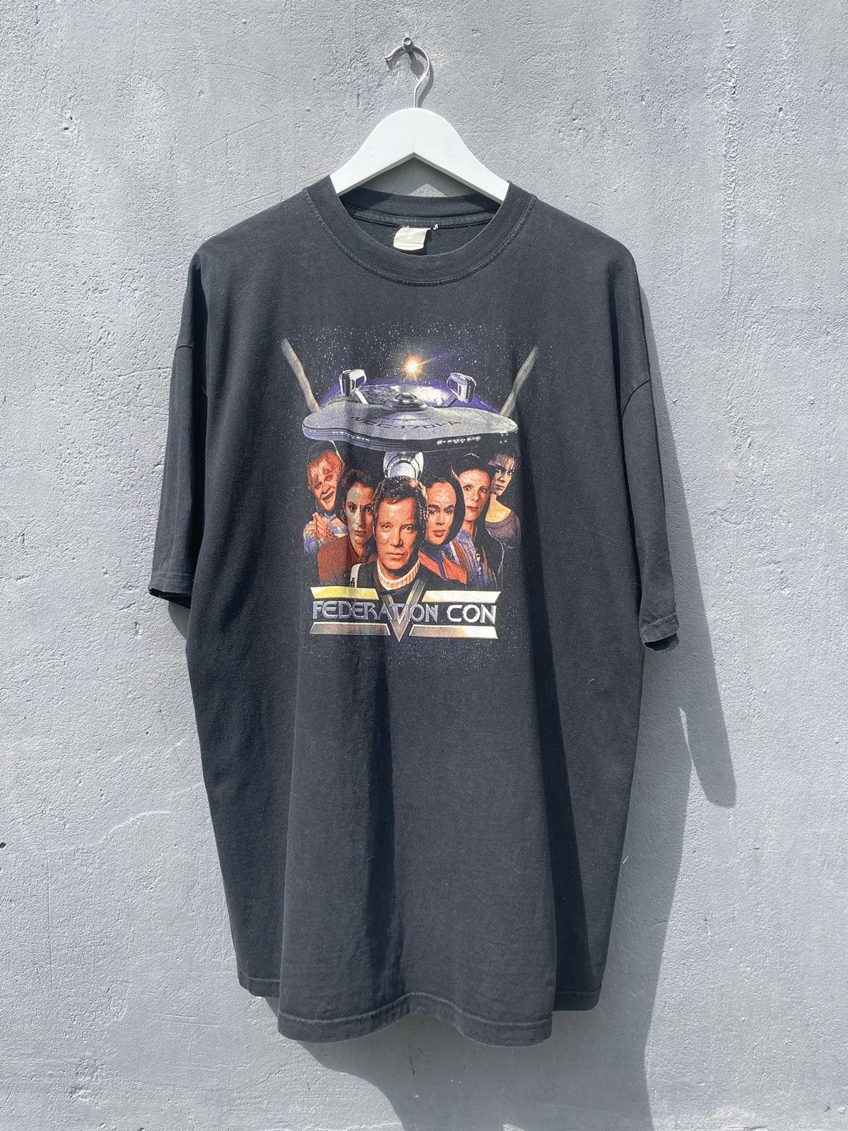 Sci-Fi Fantasy Vintage 90s Star Trek Deep Space Nine Movie Promo T Shirt Size US XL / EU 56 / 4 - 1 Thumbnail