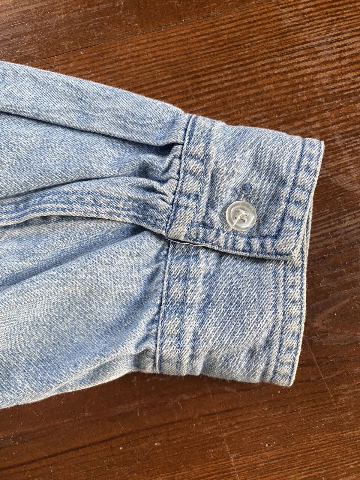 B.U.M Equipment Vintage 90’s BUM Equipment Denim Long Sleeve Button Up Size US M / EU 48-50 / 2 - 16 Thumbnail