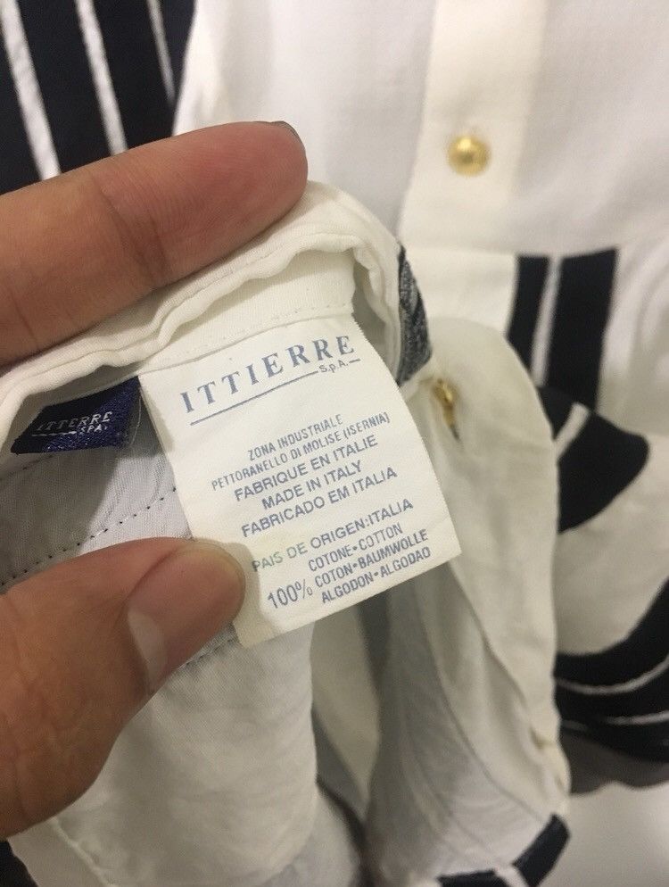 Versace luxury shirt Size US M / EU 48-50 / 2 - 6 Thumbnail