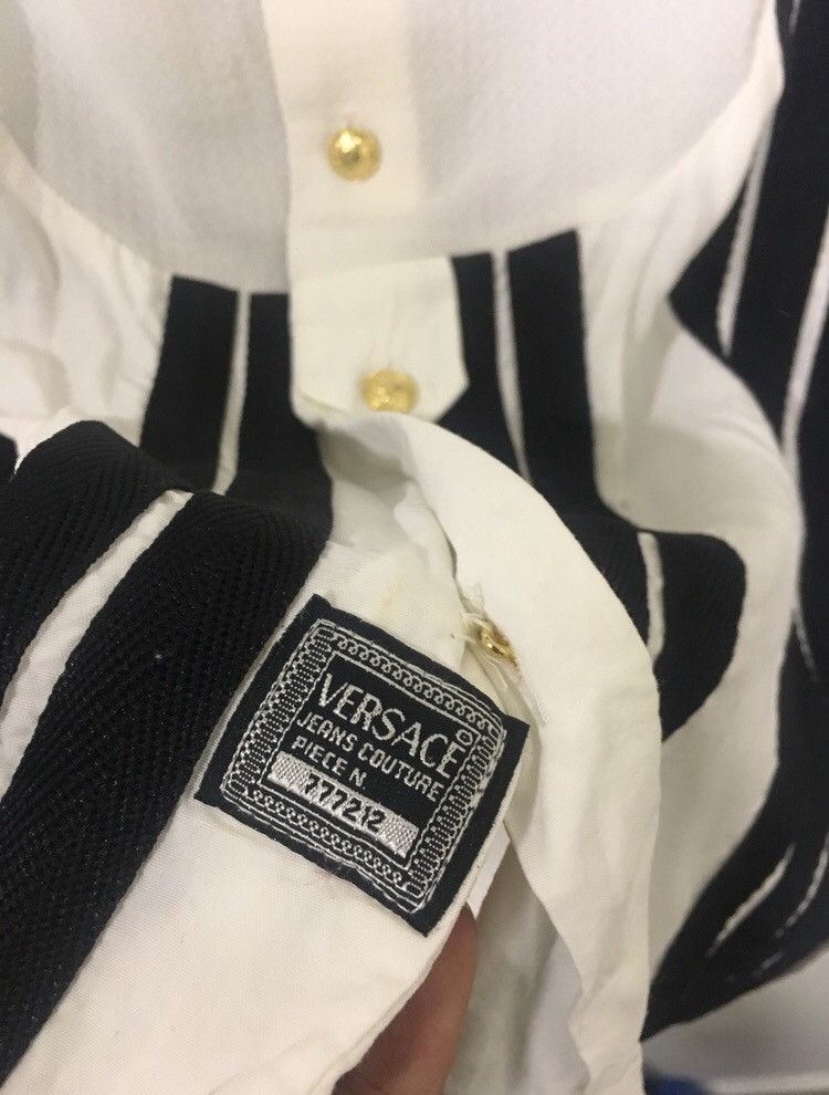 Versace luxury shirt Size US M / EU 48-50 / 2 - 5 Thumbnail