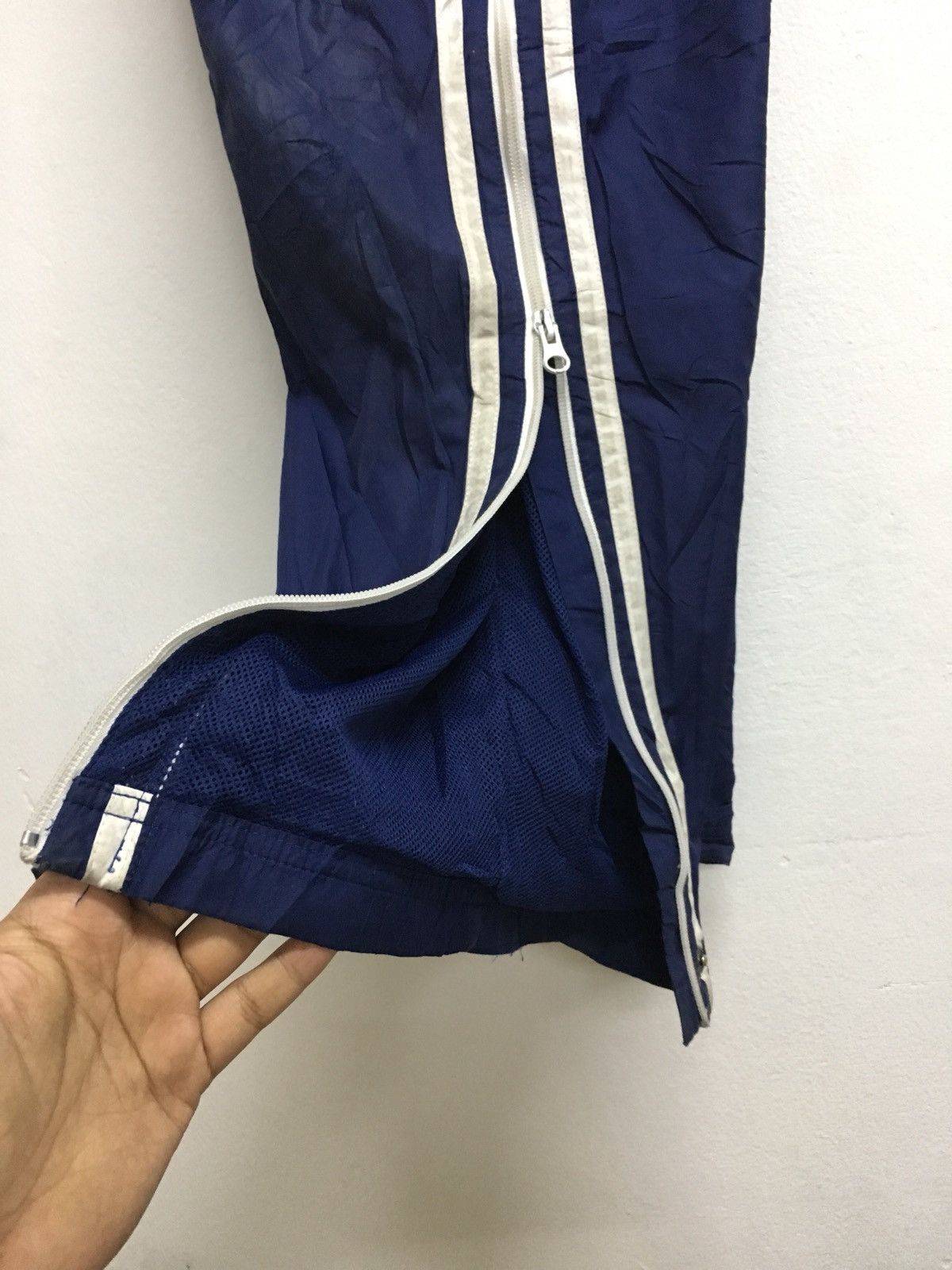 Adidas vintage adidas track bottom Size US 30 / EU 46 - 4 Thumbnail