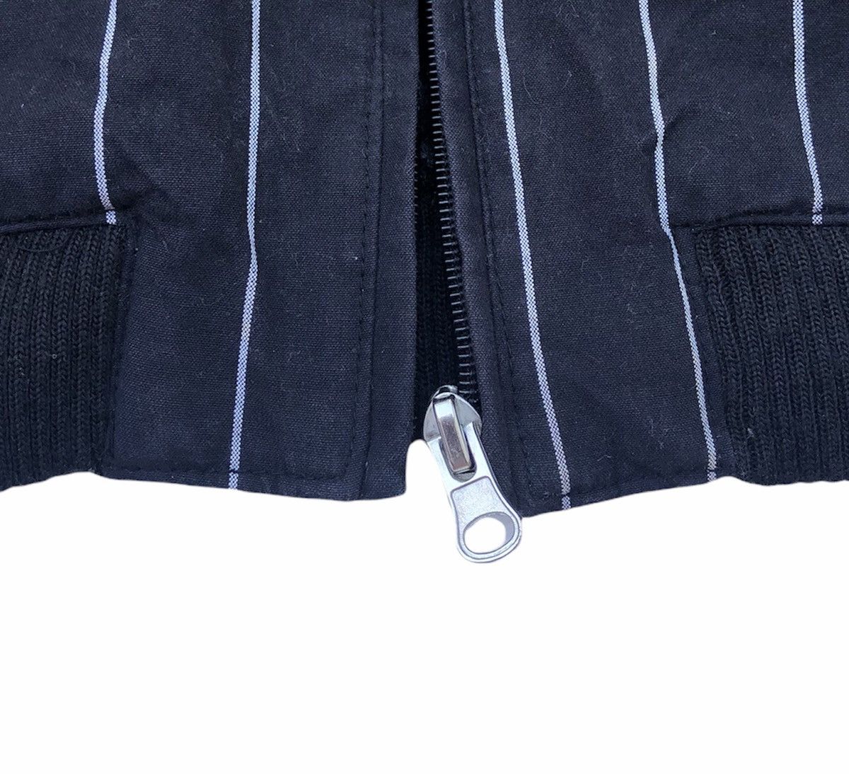 Vintage Vintage Woolrich Striped Bomber Jacket Size US L / EU 52-54 / 3 - 12 Thumbnail