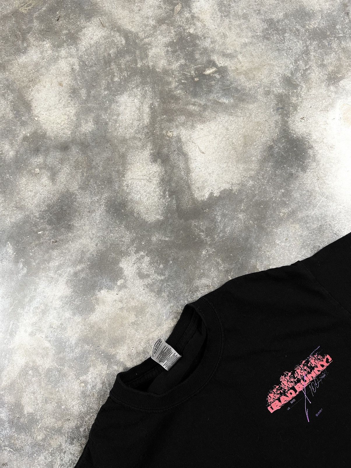 Band Tees Bad Bunny x 100 Pre Black Tour Tee Sz. Medium Solo De Mi Size US M / EU 48-50 / 2 - 4 Thumbnail