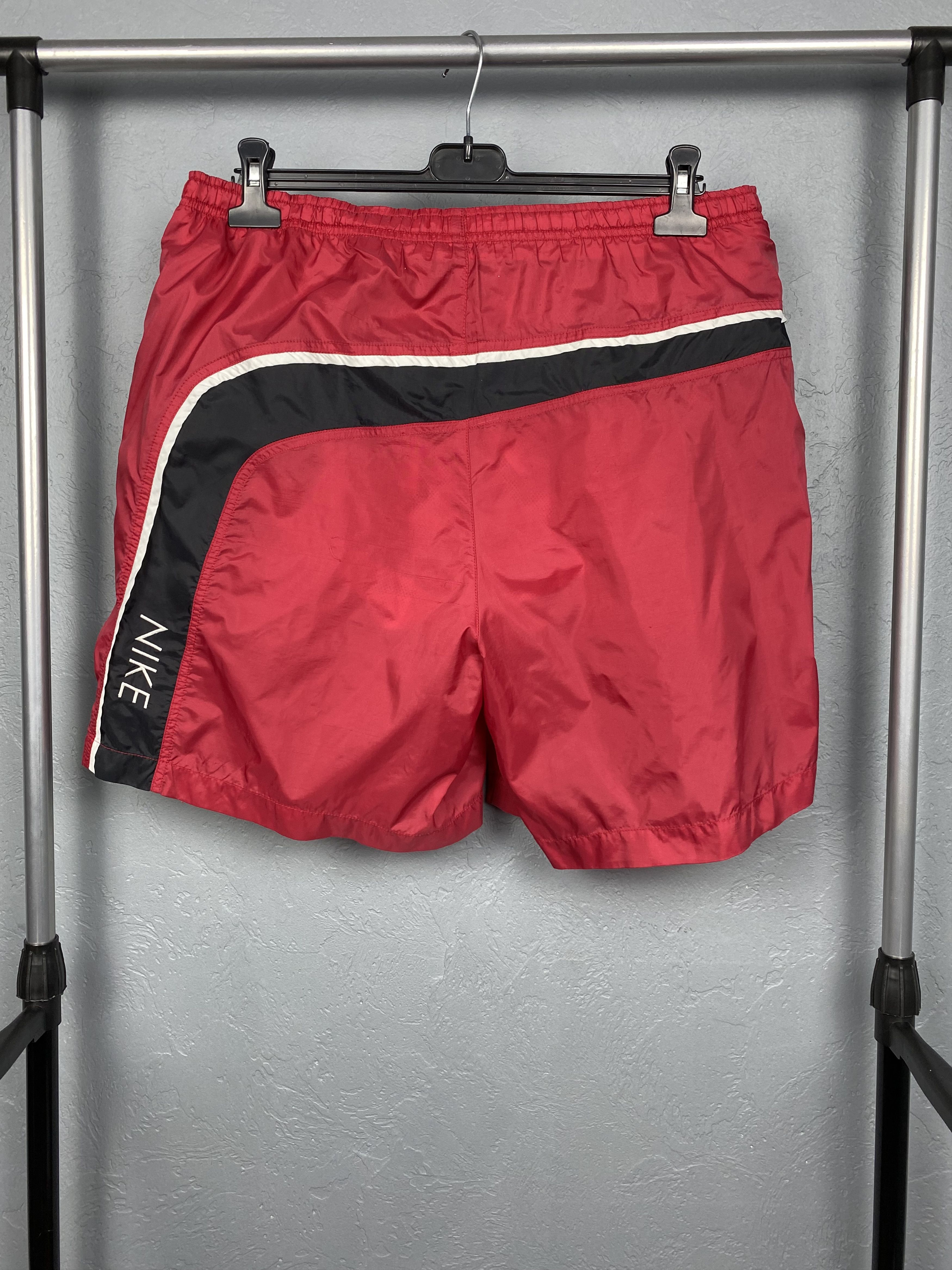 Nike Nike 90s Vintage Mens Nylon Shorts Size US 34 / EU 50 - 5 Thumbnail
