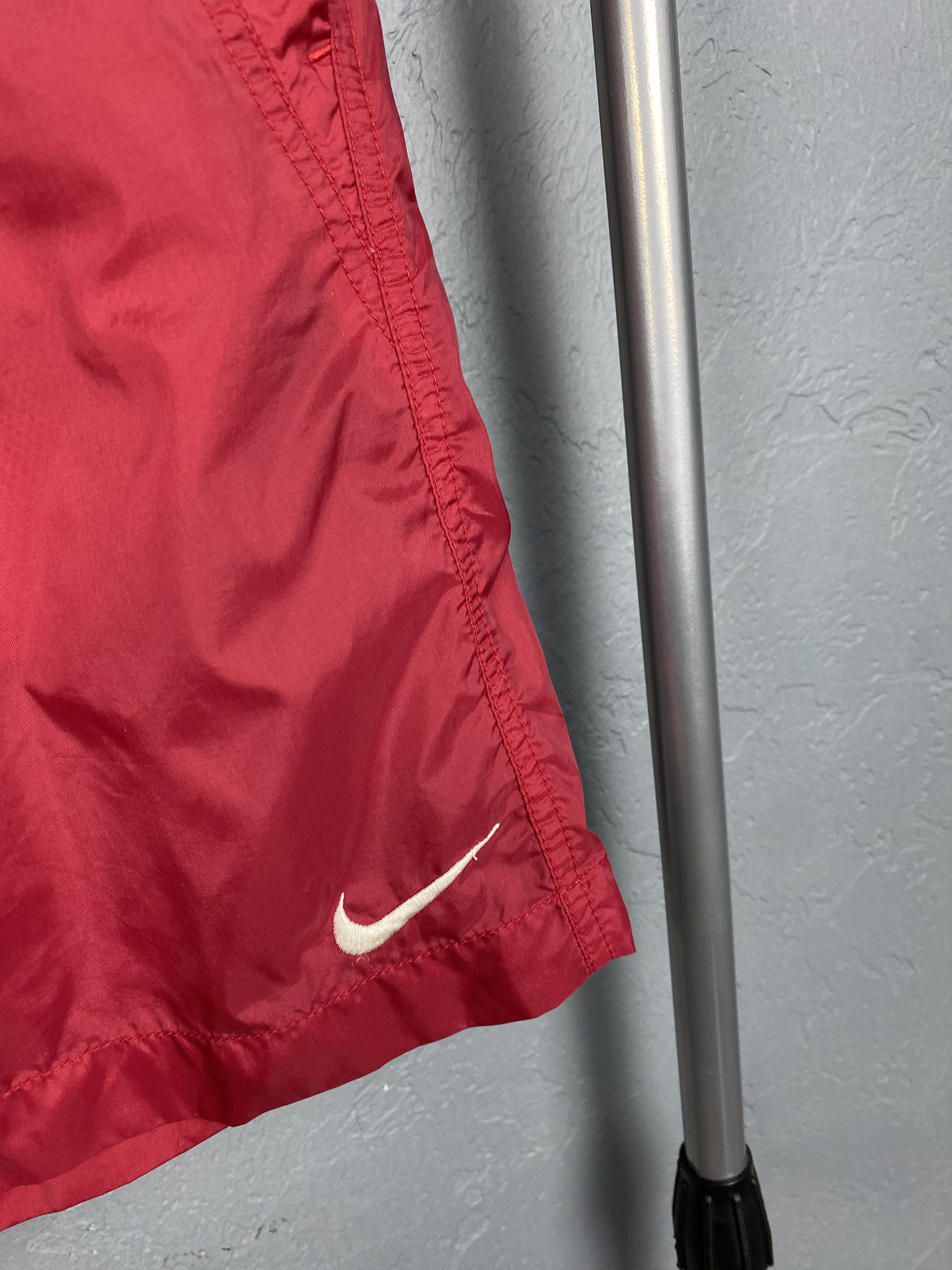 Nike Nike 90s Vintage Mens Nylon Shorts Size US 34 / EU 50 - 3 Thumbnail