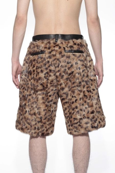 Japanese Brand ★2010 Phenomenon Leopard Print Rabbit Fur Shorts Size US 30 / EU 46 - 2 Thumbnail