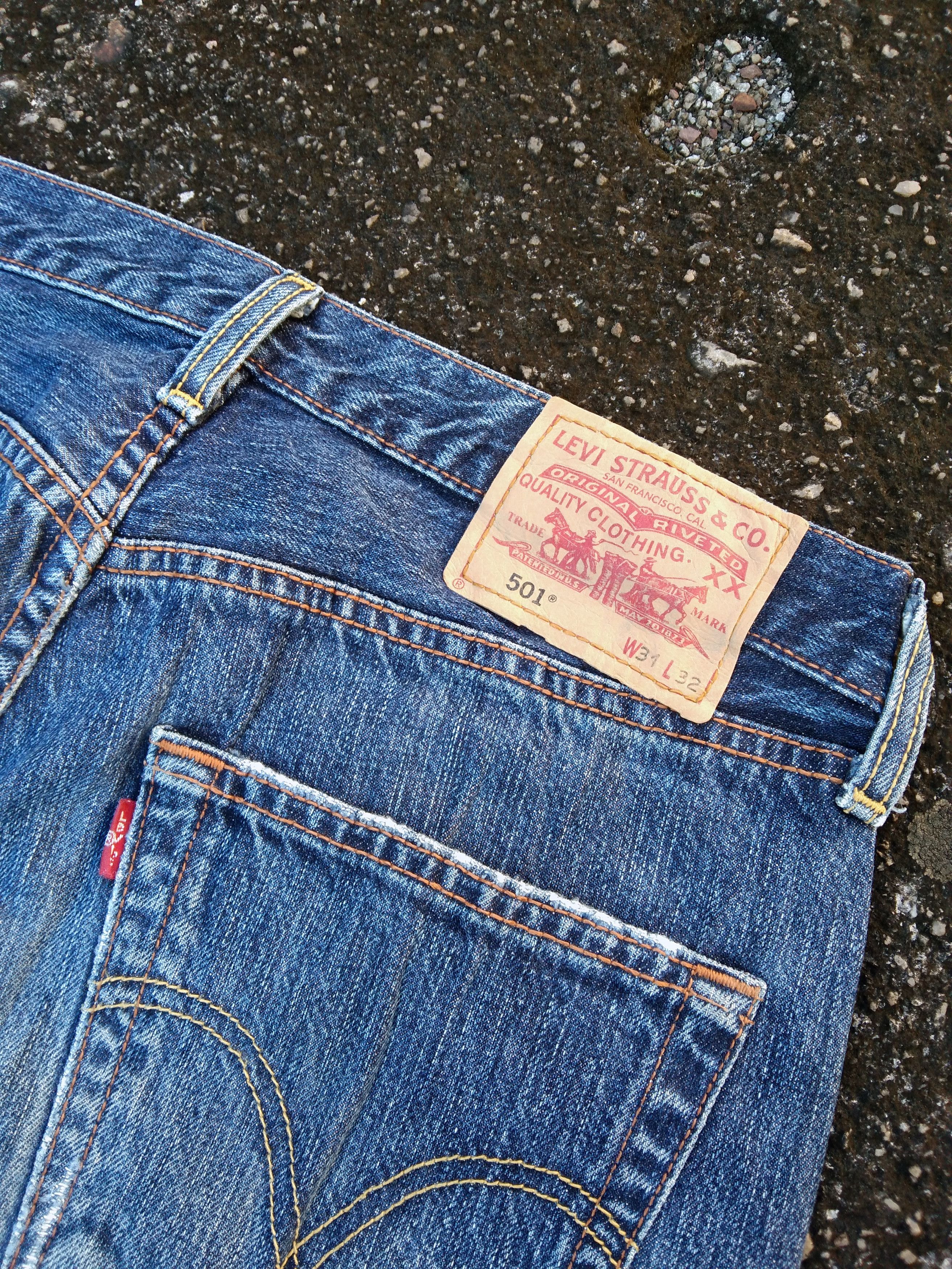 Levi's Vintage Levi's 501 Blue Washed Distressed Jeans 31x32 Size US 31 - 3 Thumbnail
