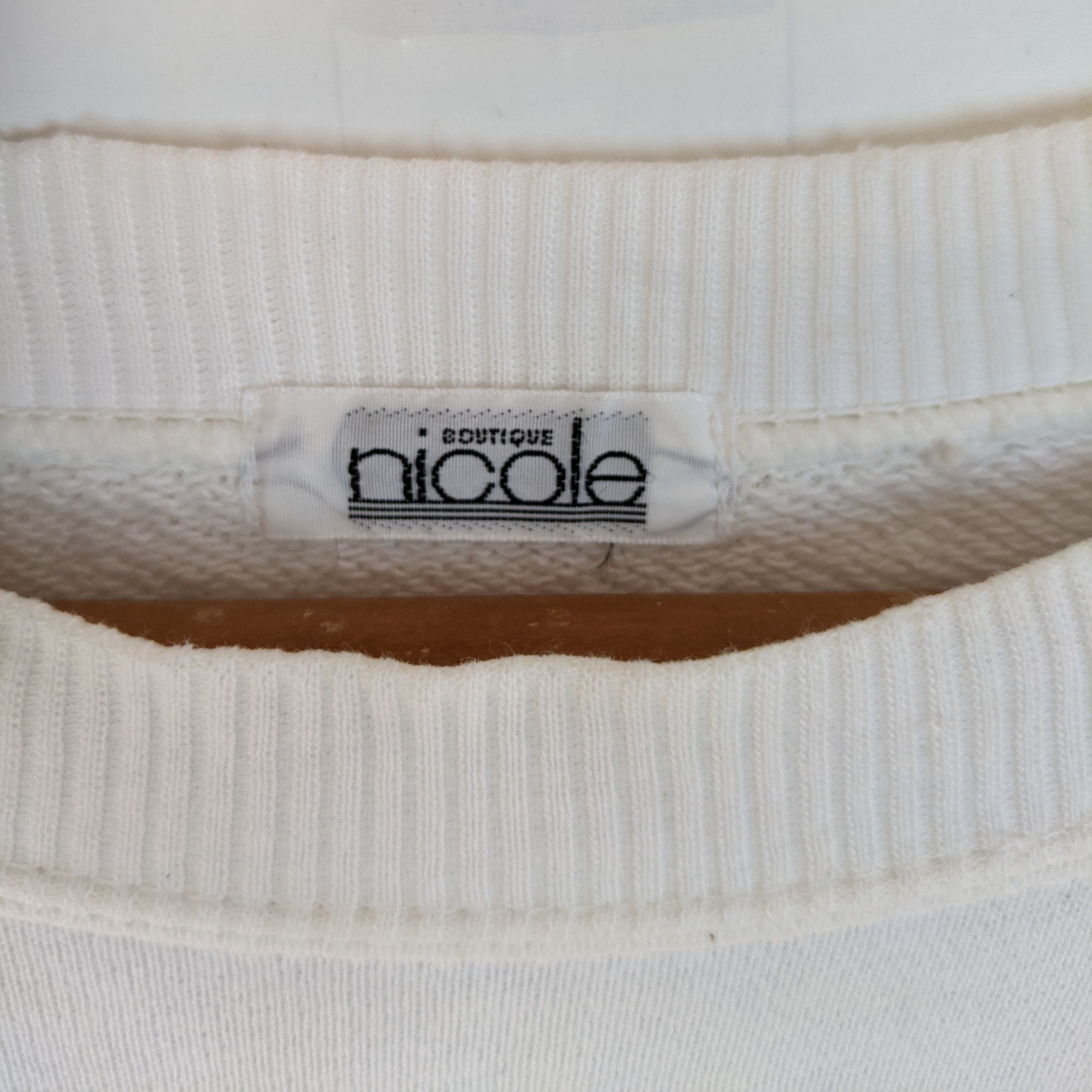 Japanese Brand Japan NICOLE All Over Print Big Logo Jumper Sweatshirt Size US L / EU 52-54 / 3 - 10 Thumbnail