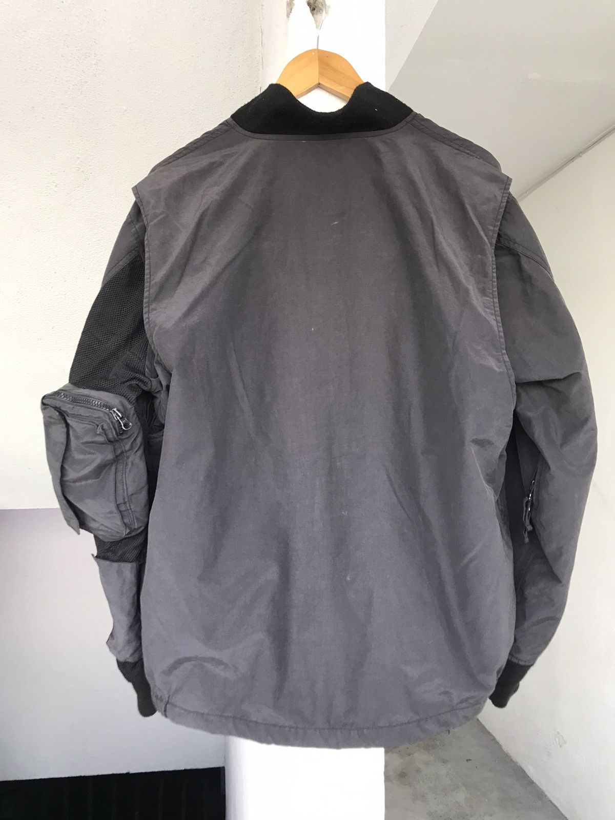 Electric Cottage RARE ELECTRIC COTTAGE HIROSHI FUJIWARA UTILITY JACKET A3 Size US L / EU 52-54 / 3 - 11 Thumbnail