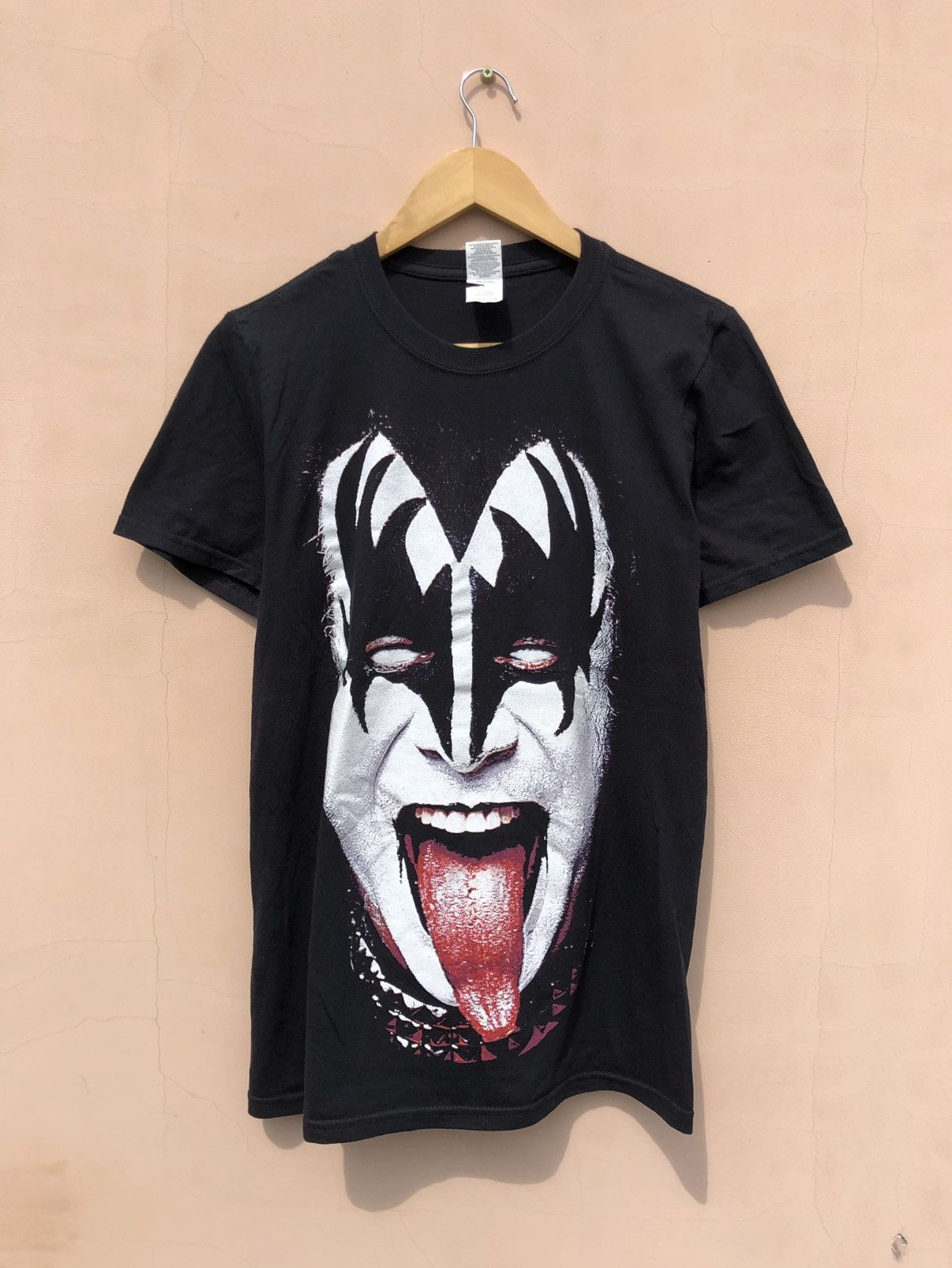 Band Tees Vintage 2000s Kiss Big Face Tee (Mötley Crüe Van Halen) Size US S / EU 44-46 / 1 - 1 Thumbnail