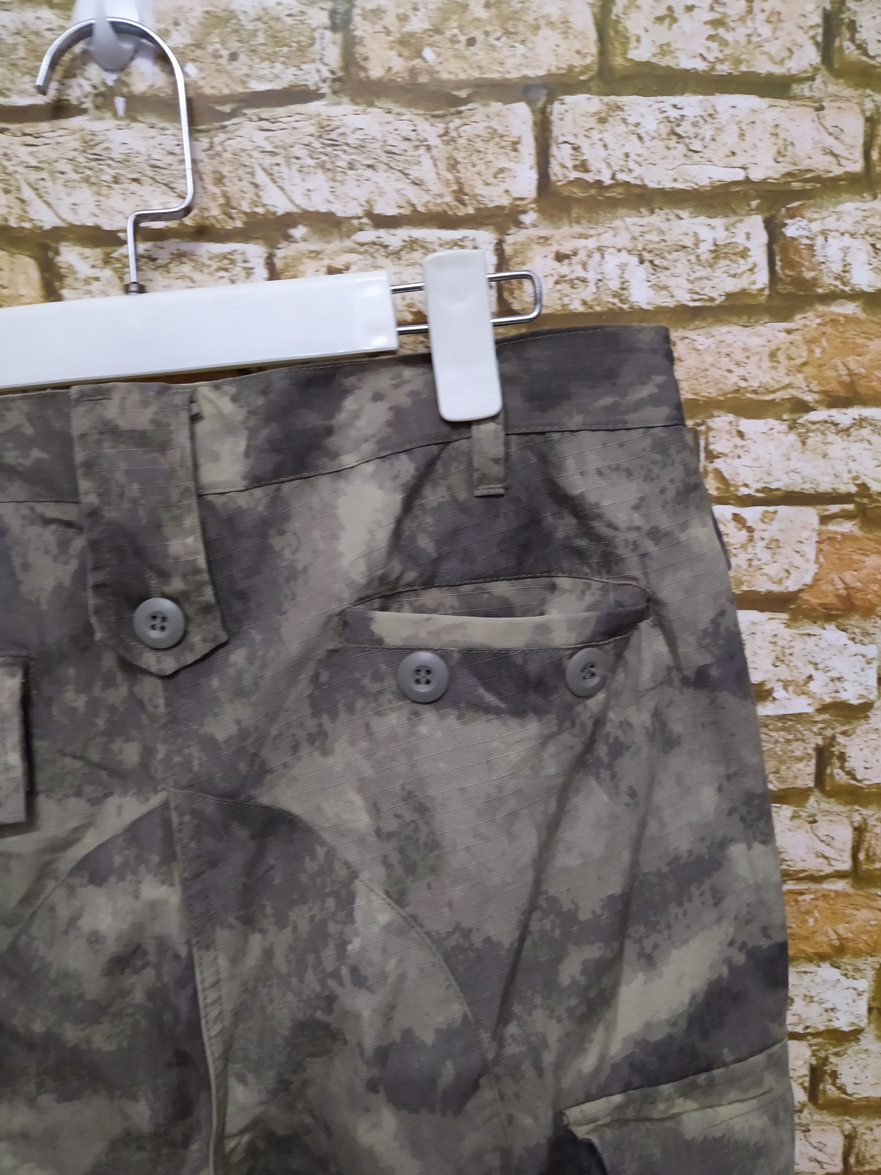Japanese Brand MILITARY HUNTING SMOKE CAMO TROUSERS (B629) Size US 34 / EU 50 - 7 Thumbnail