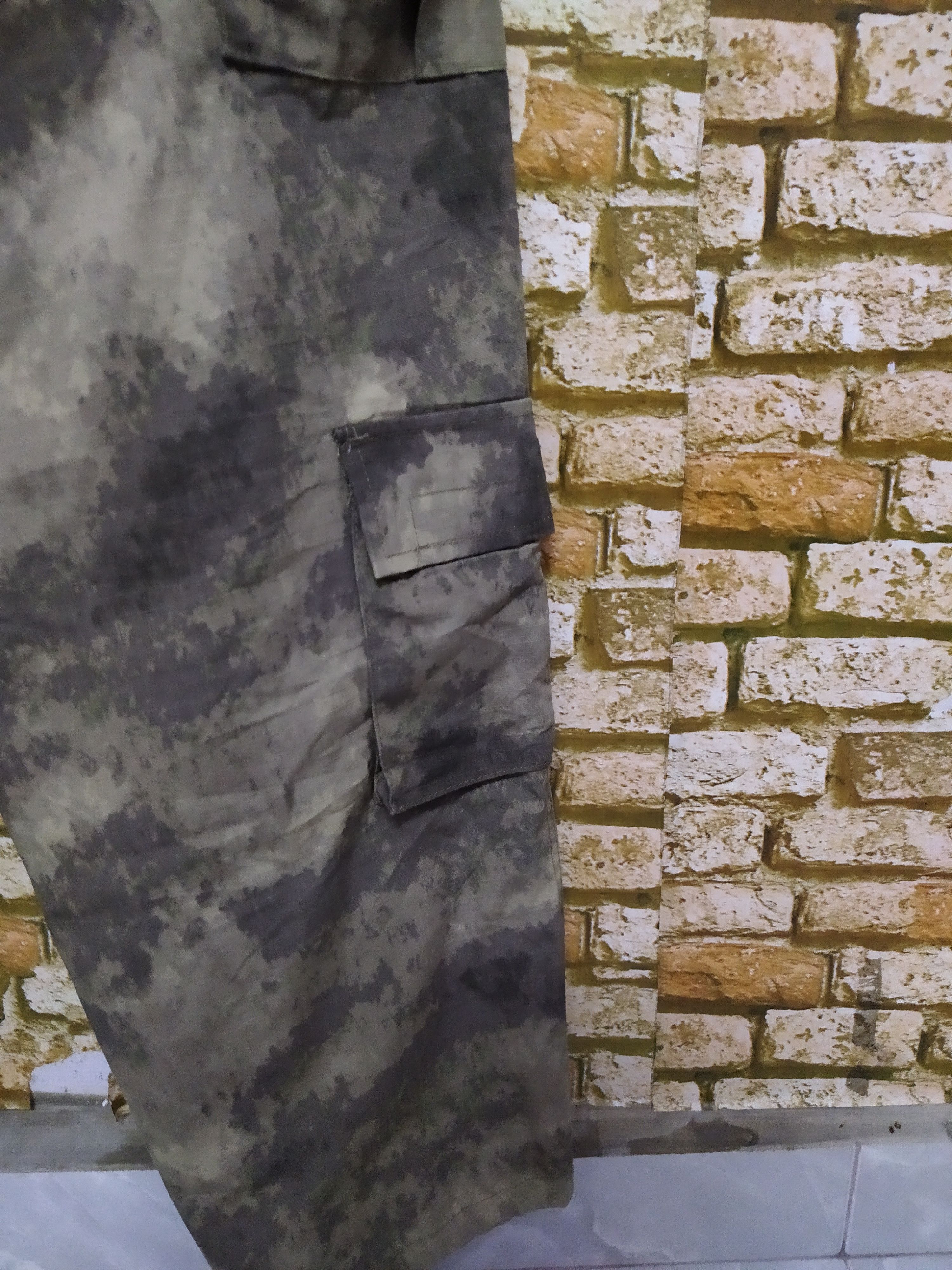 Japanese Brand MILITARY HUNTING SMOKE CAMO TROUSERS (B629) Size US 34 / EU 50 - 9 Thumbnail