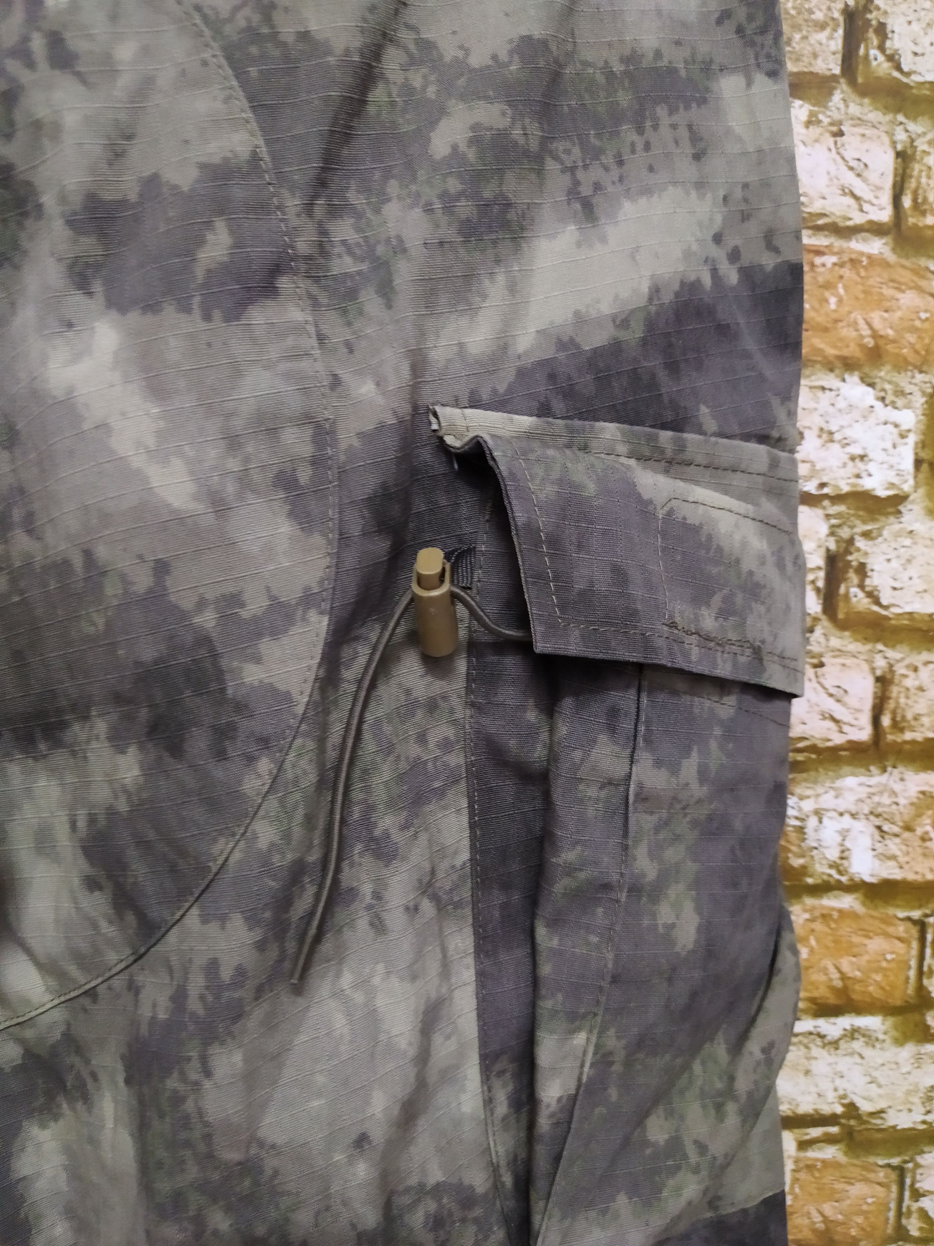 Japanese Brand MILITARY HUNTING SMOKE CAMO TROUSERS (B629) Size US 34 / EU 50 - 6 Thumbnail