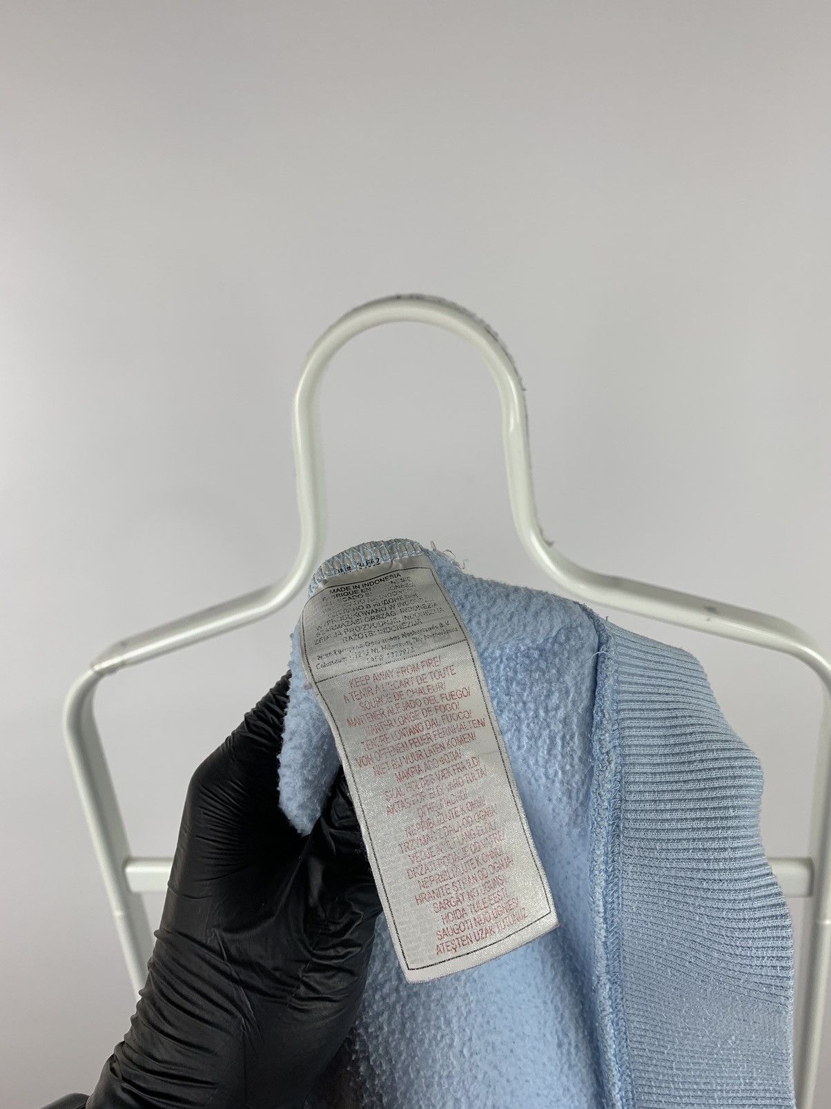 Nike Vintage Nike Big Logo Center Swoosh Sky Blue Sweatshirt Size US S / EU 44-46 / 1 - 12 Thumbnail